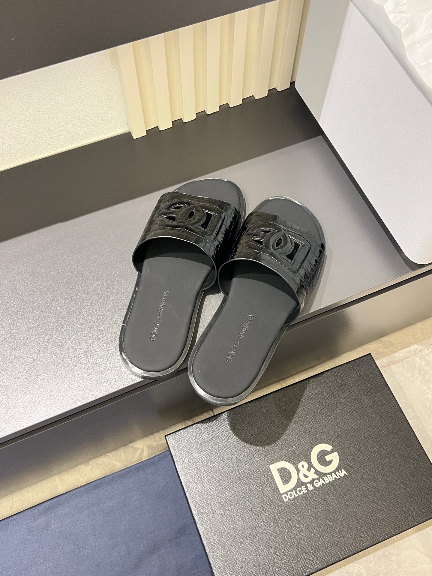 LuxluxHouse Best Quality Sandals Dolce & Gabbana