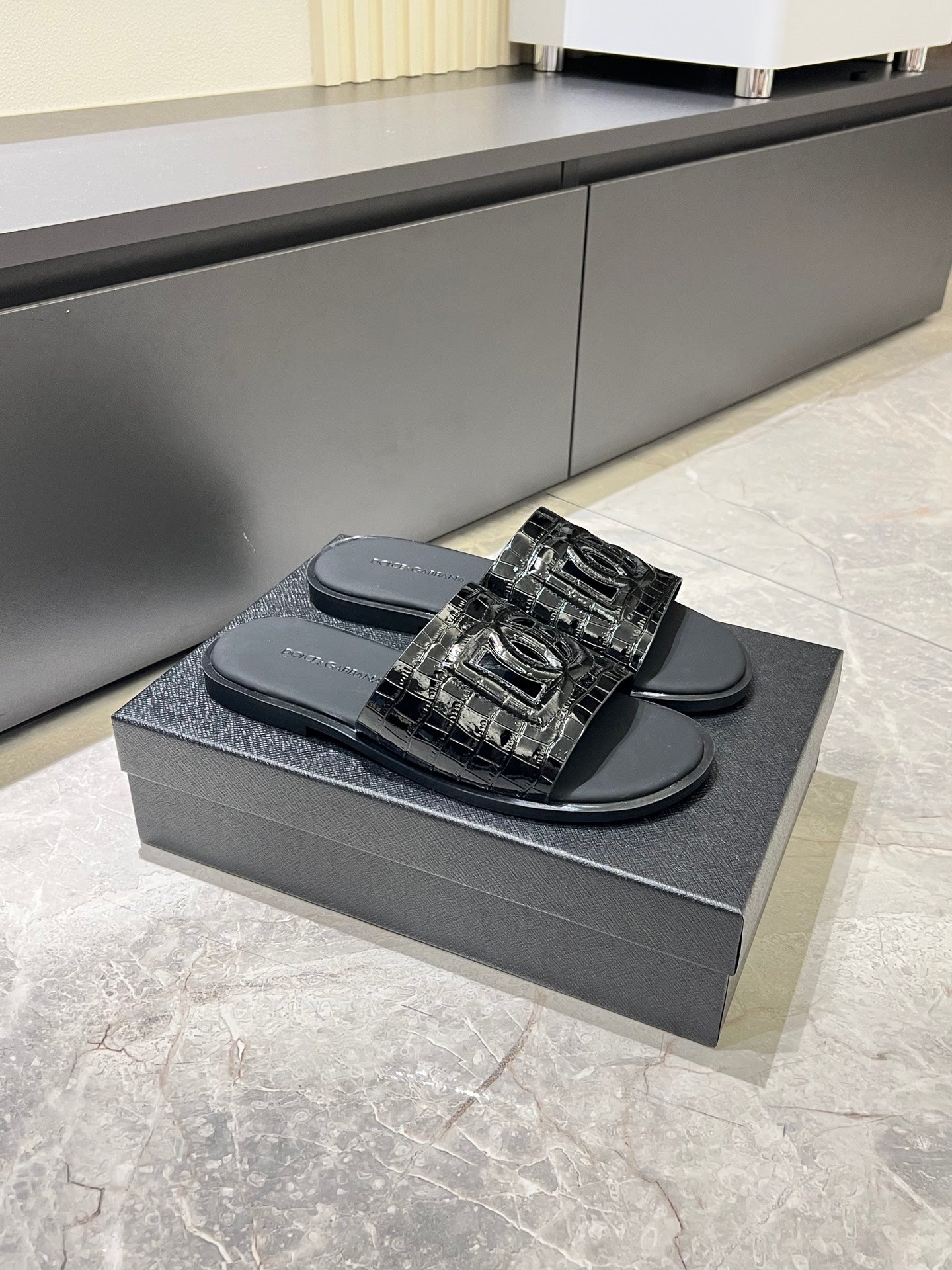 LuxluxHouse Best Quality Sandals Dolce & Gabbana