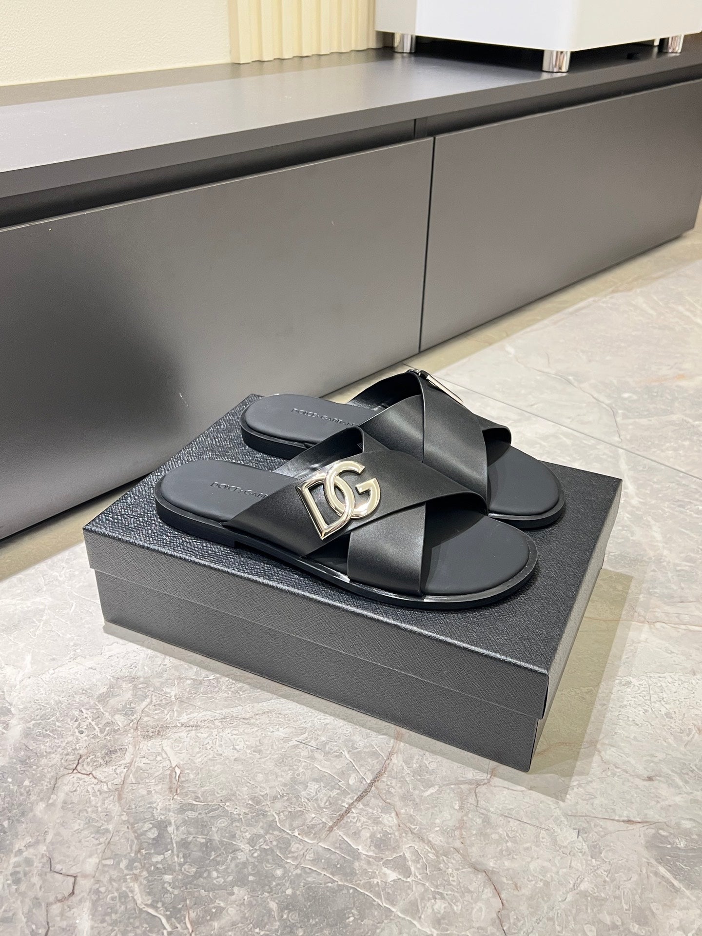 LuxluxHouse Best Quality Sandals Dolce & Gabbana