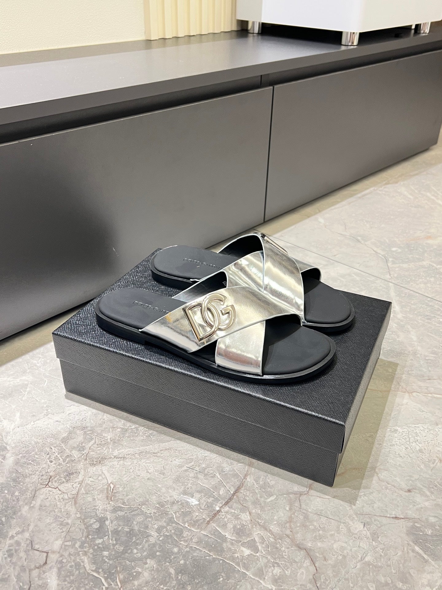 LuxluxHouse Best Quality Sandals Dolce & Gabbana