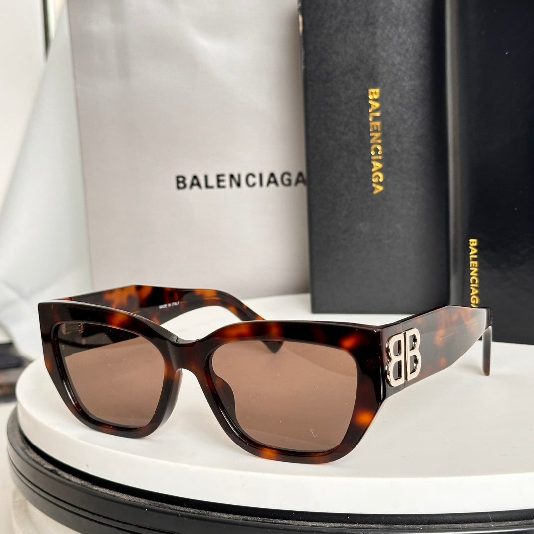 LuxluxHouse Best Quality Balenciaga Glasses