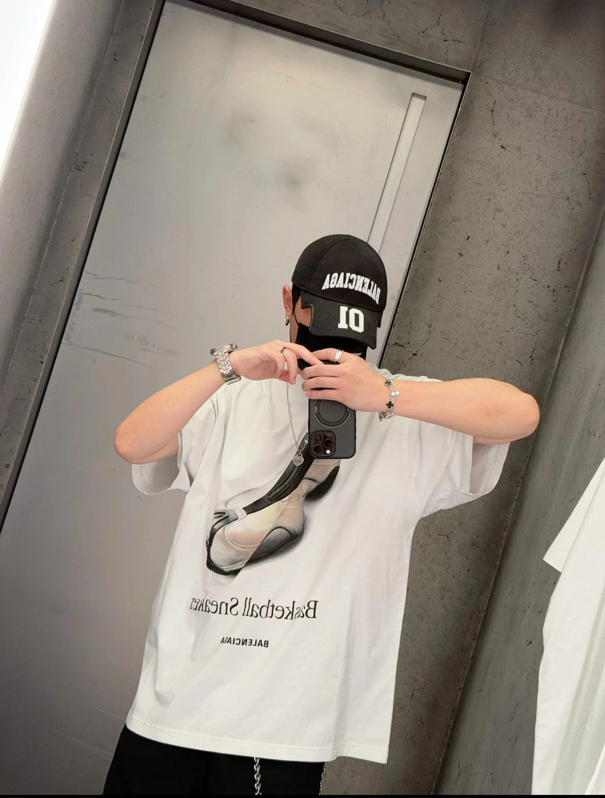 LuxluxHouse Best Quality Clothes Balenciaga T-shirt