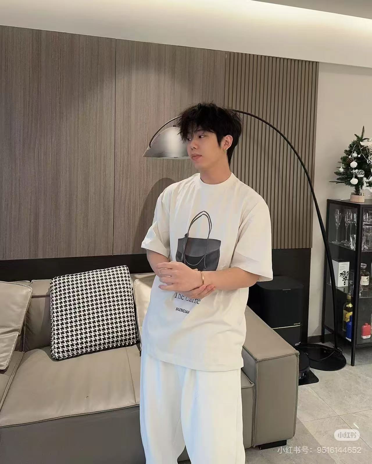 LuxluxHouse Best Quality Clothes Balenciaga T-shirt