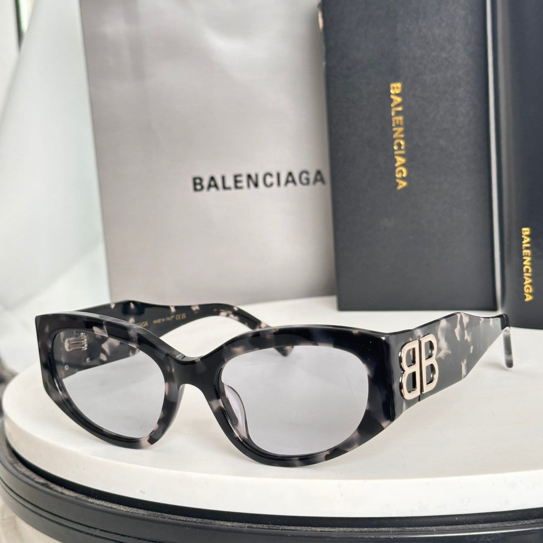 LuxluxHouse Best Quality Balenciaga Glasses