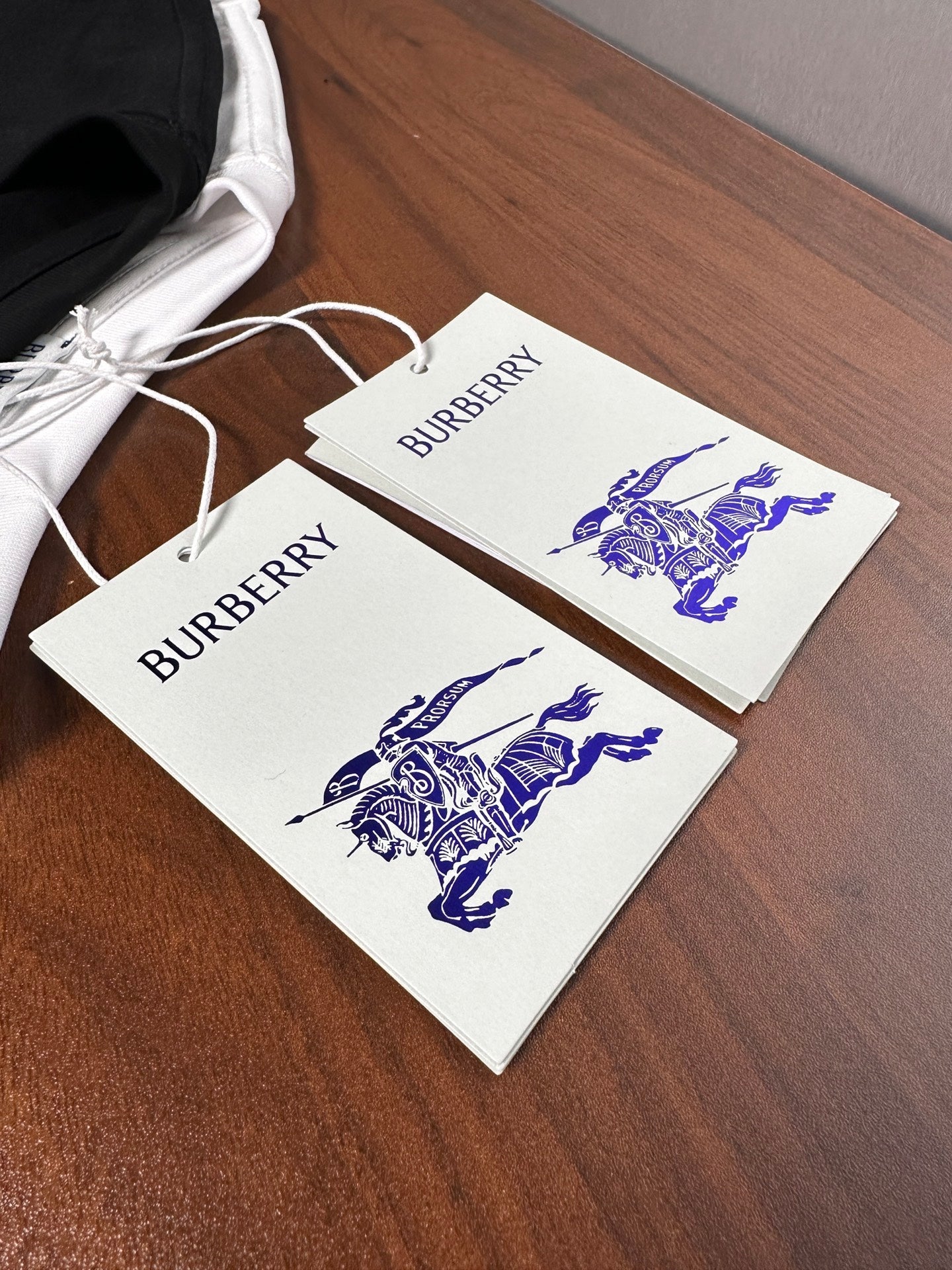 LuxluxHouse Best Quality Clothes Burberry T-shirt