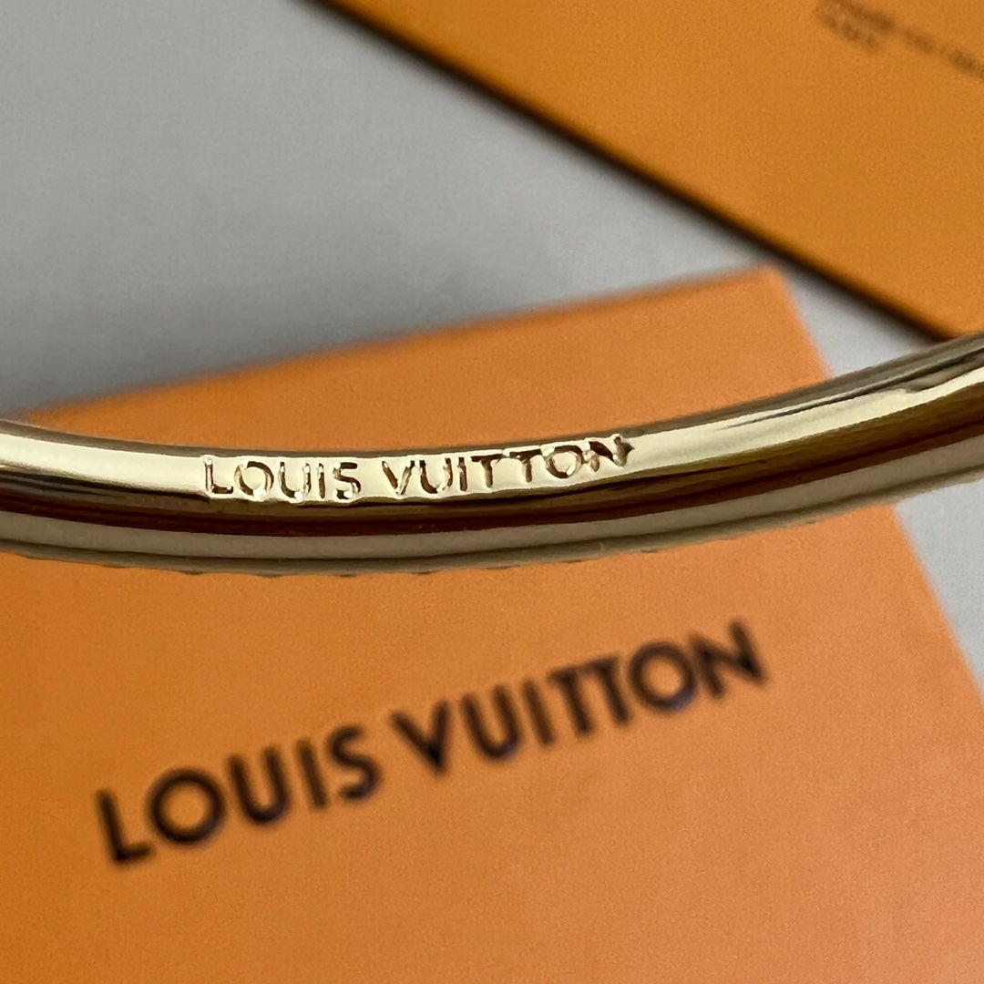LuxluxHouse Best Quality Accessories Bracelet Louis Vuitton