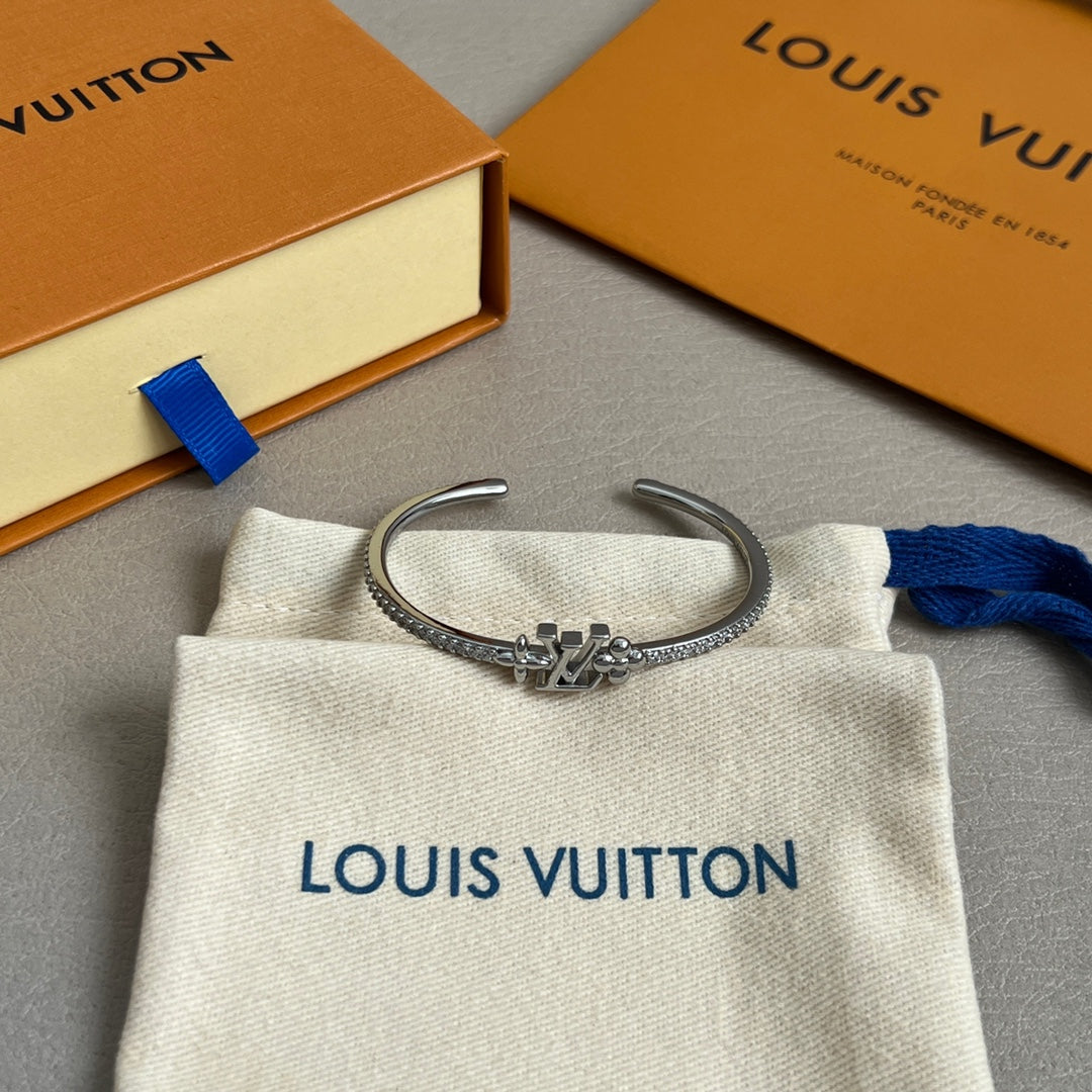 LuxluxHouse Best Quality Accessories Bracelet Louis Vuitton