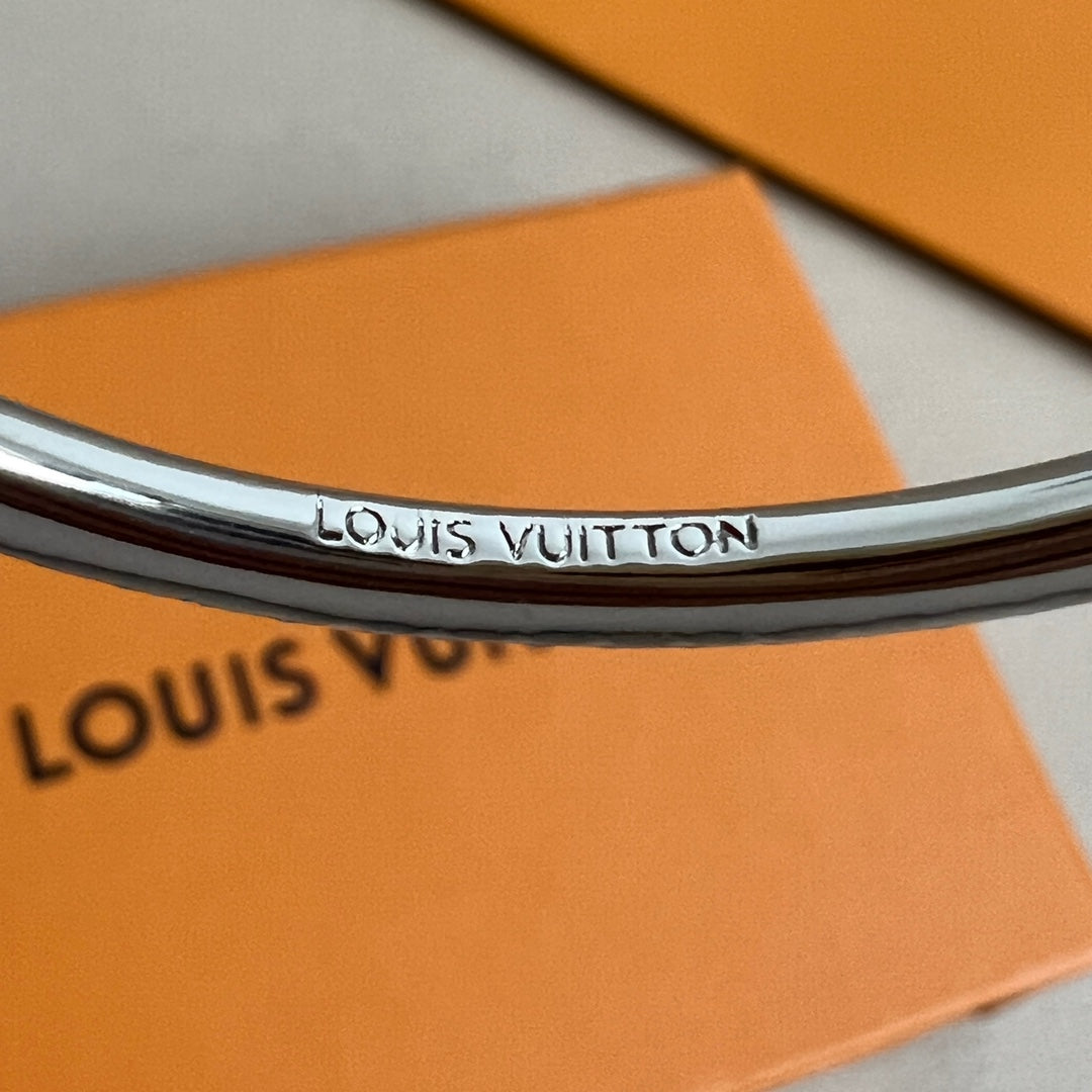 LuxluxHouse Best Quality Accessories Bracelet Louis Vuitton