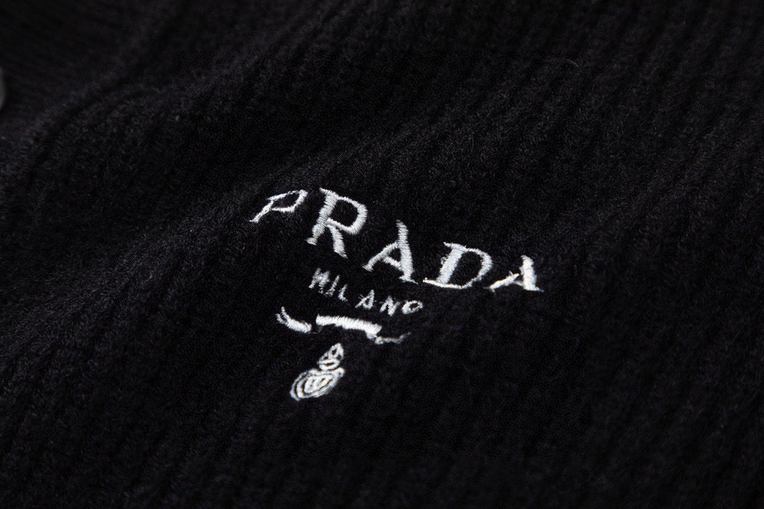 LuxluxHouse Best Quality Clothes Hoodie & Sweater Prada