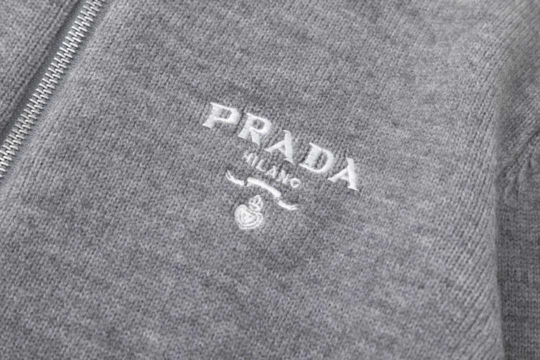 LuxluxHouse Best Quality Clothes Hoodie & Sweater Prada