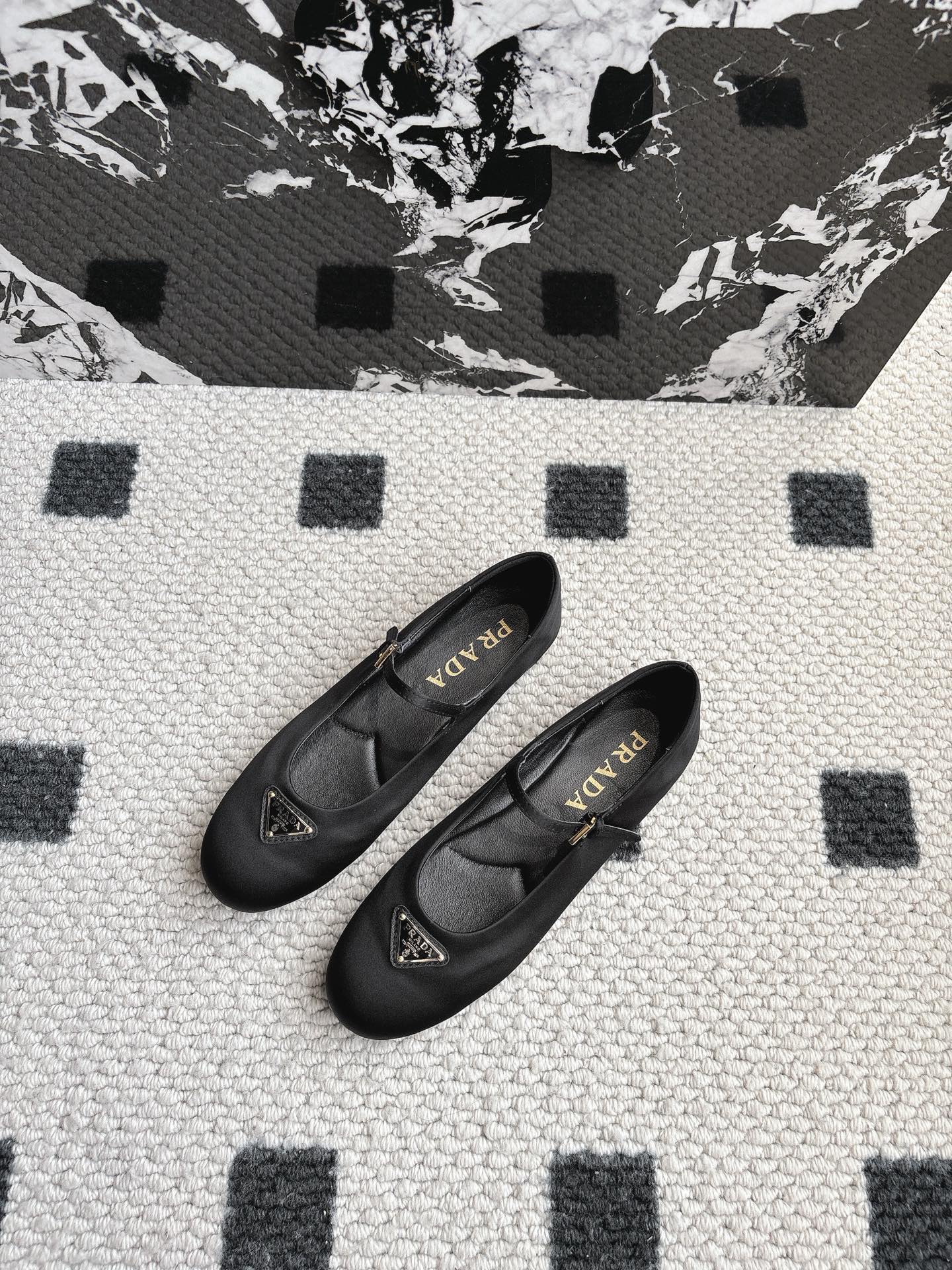 LuxluxHouse Best Quality Women Shoes Prada