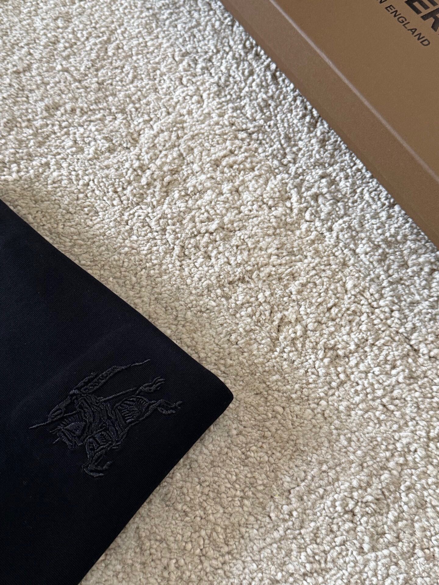 LuxluxHouse Best Quality Clothes Burberry T-shirt