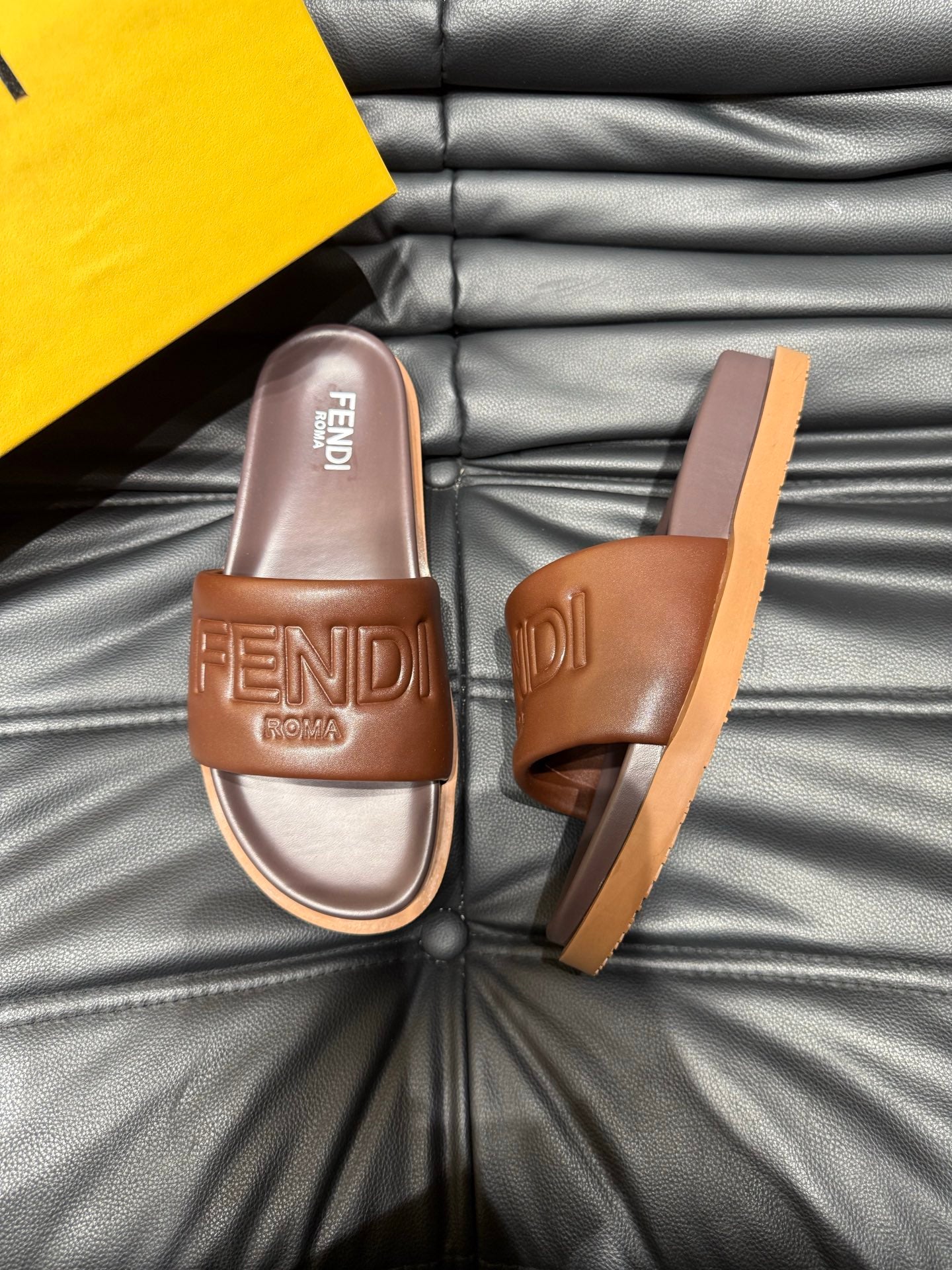 LuxluxHouse Best Quality Sandals Fendi