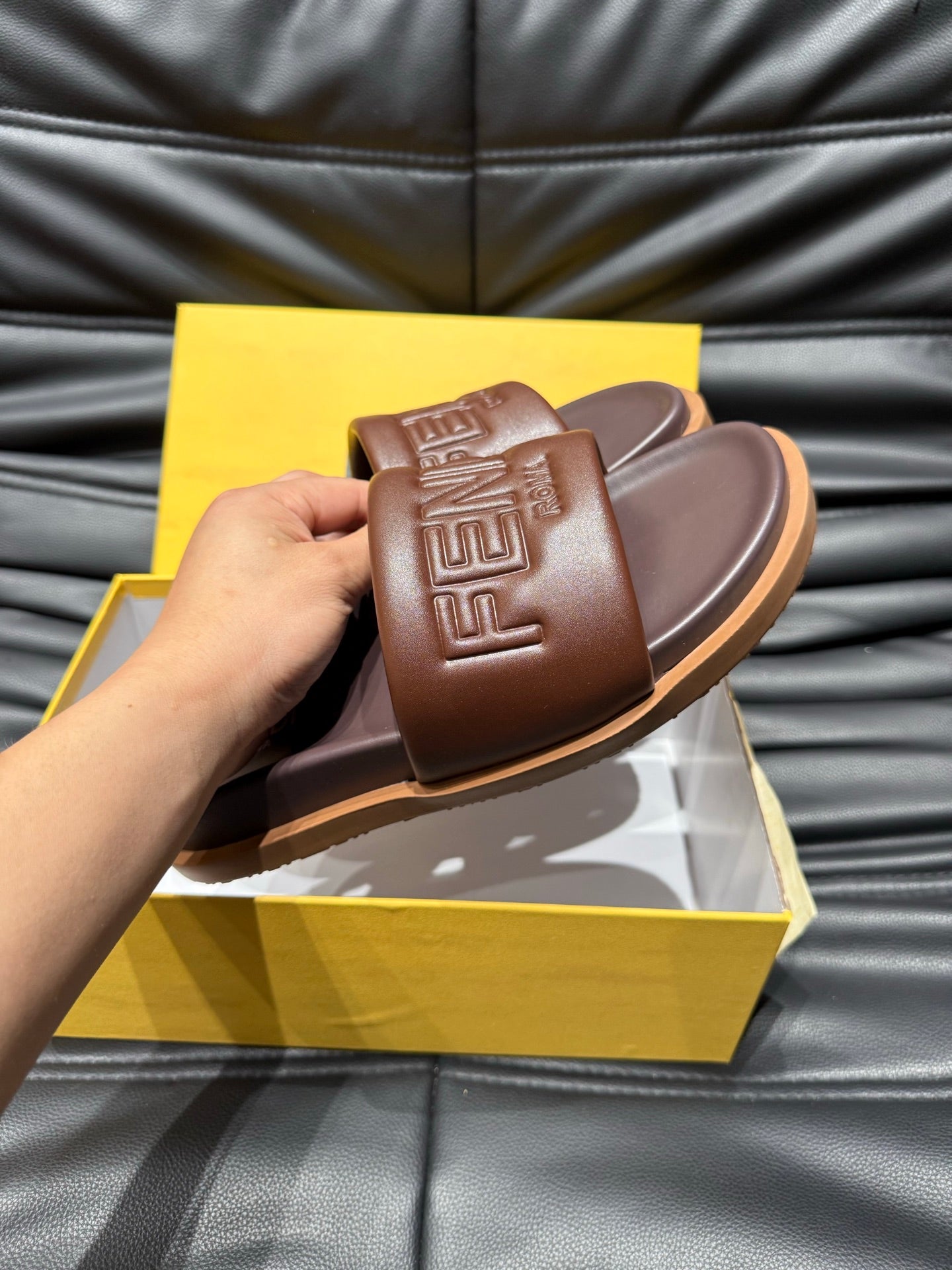 LuxluxHouse Best Quality Sandals Fendi