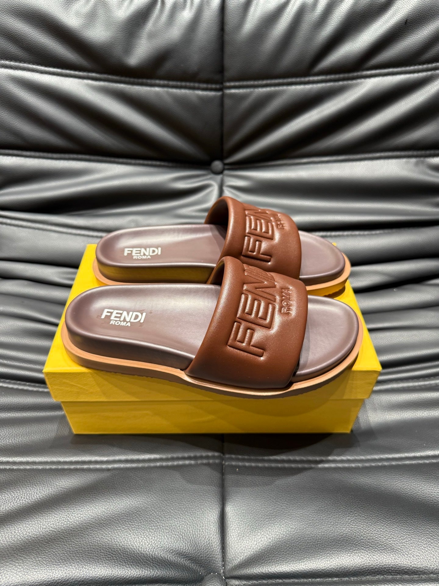 LuxluxHouse Best Quality Sandals Fendi