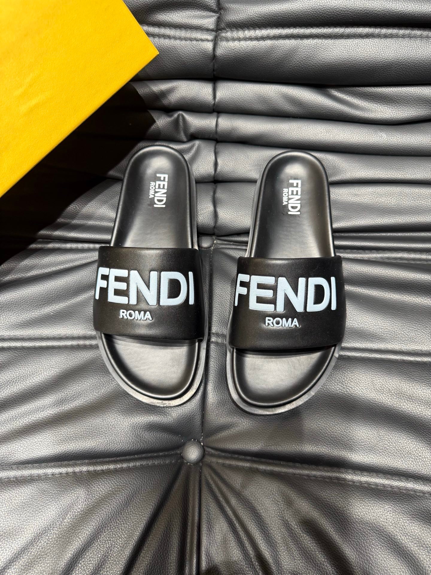 LuxluxHouse Best Quality Sandals Fendi