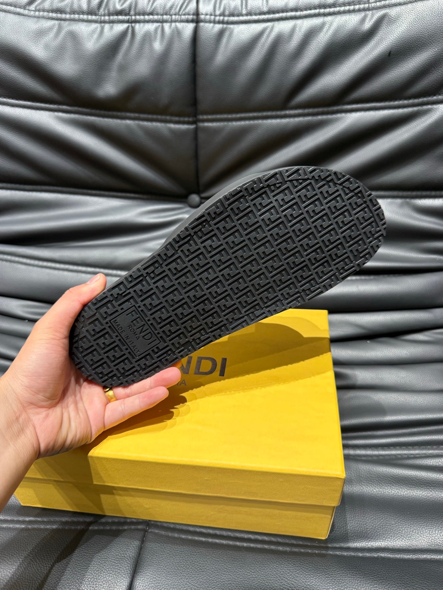 LuxluxHouse Best Quality Sandals Fendi