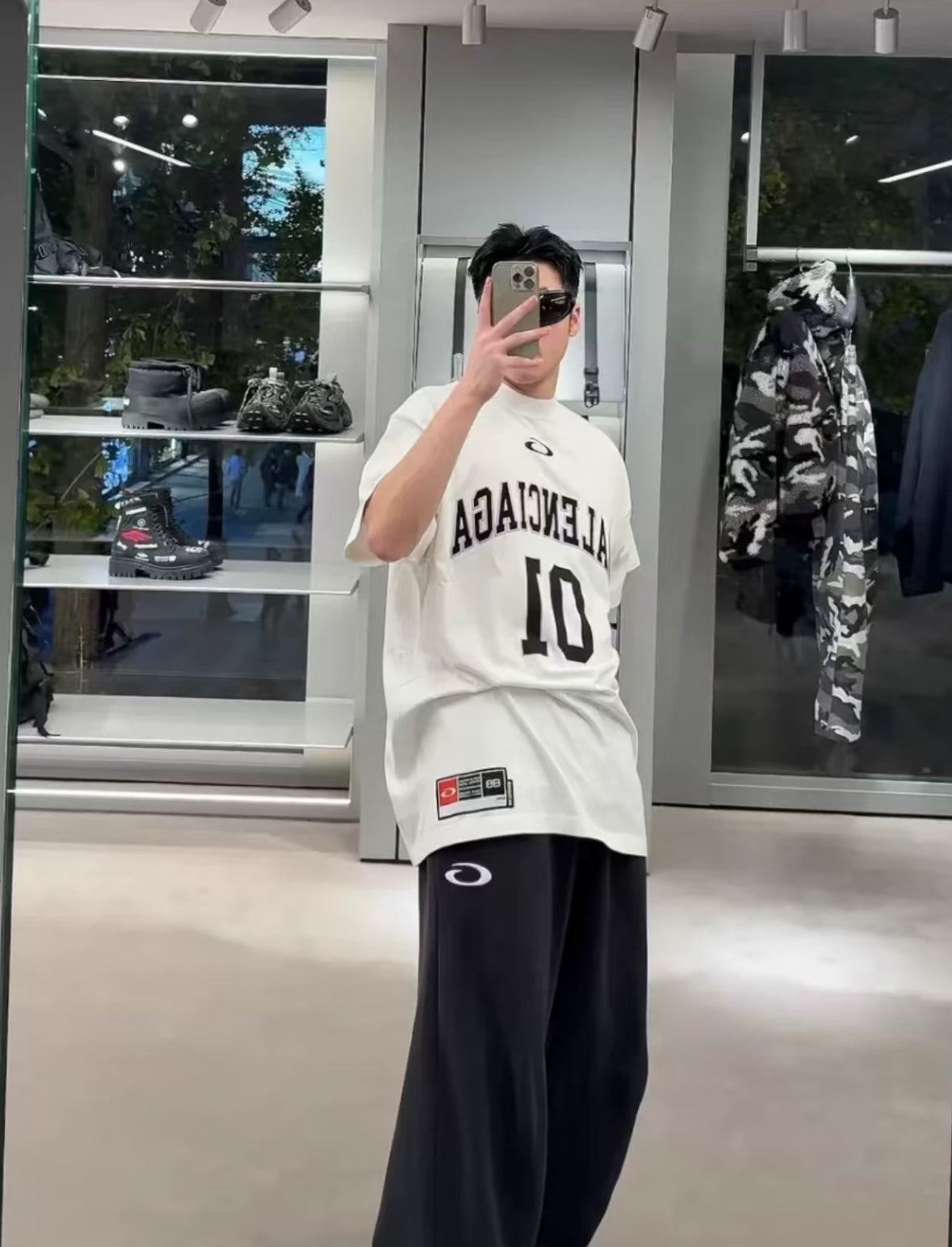 LuxluxHouse Best Quality Clothes Balenciaga T-shirt