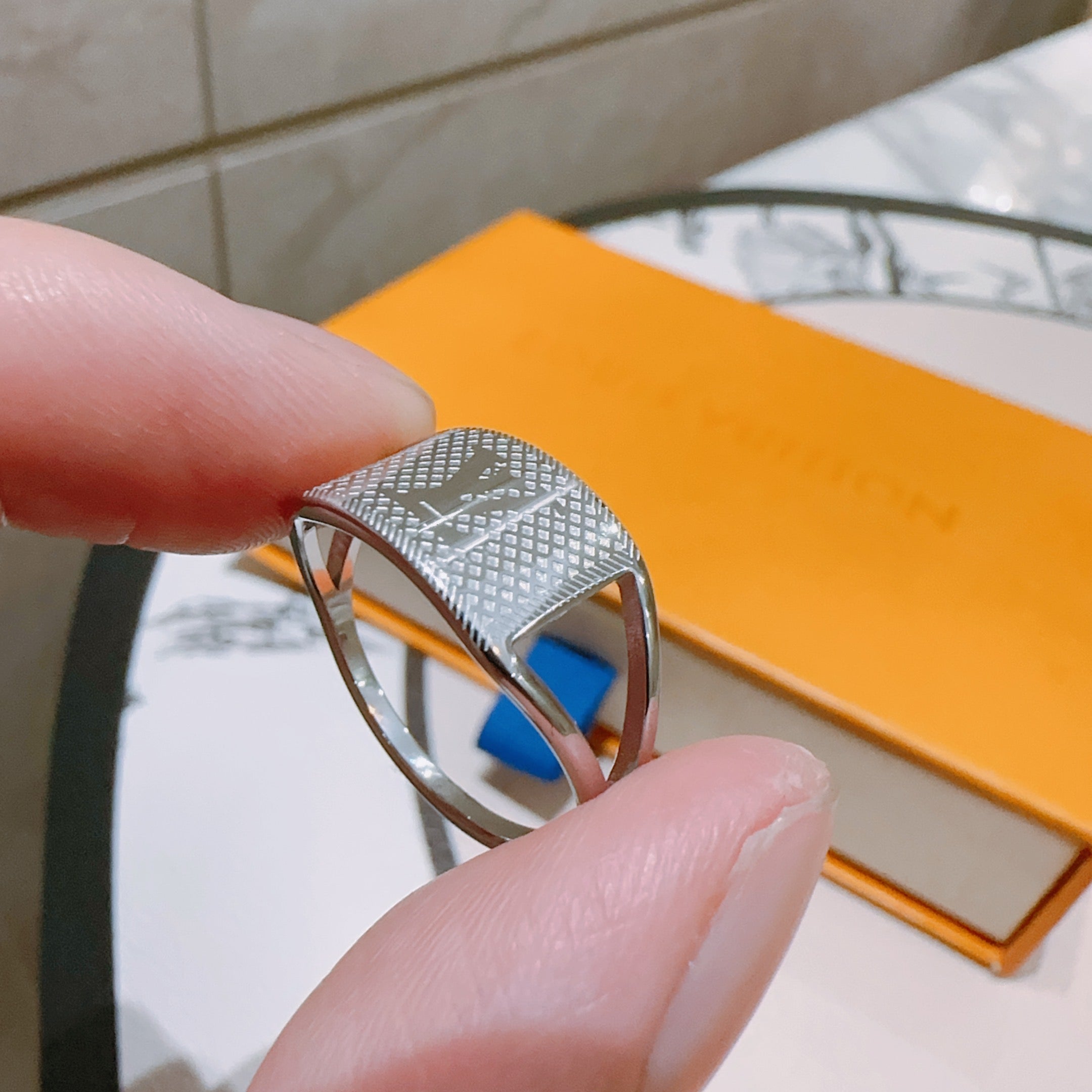 LuxluxHouse Best Quality Accessories Ring Ring Van Cleef & Arpels Necklace Ring Louis Vuitton