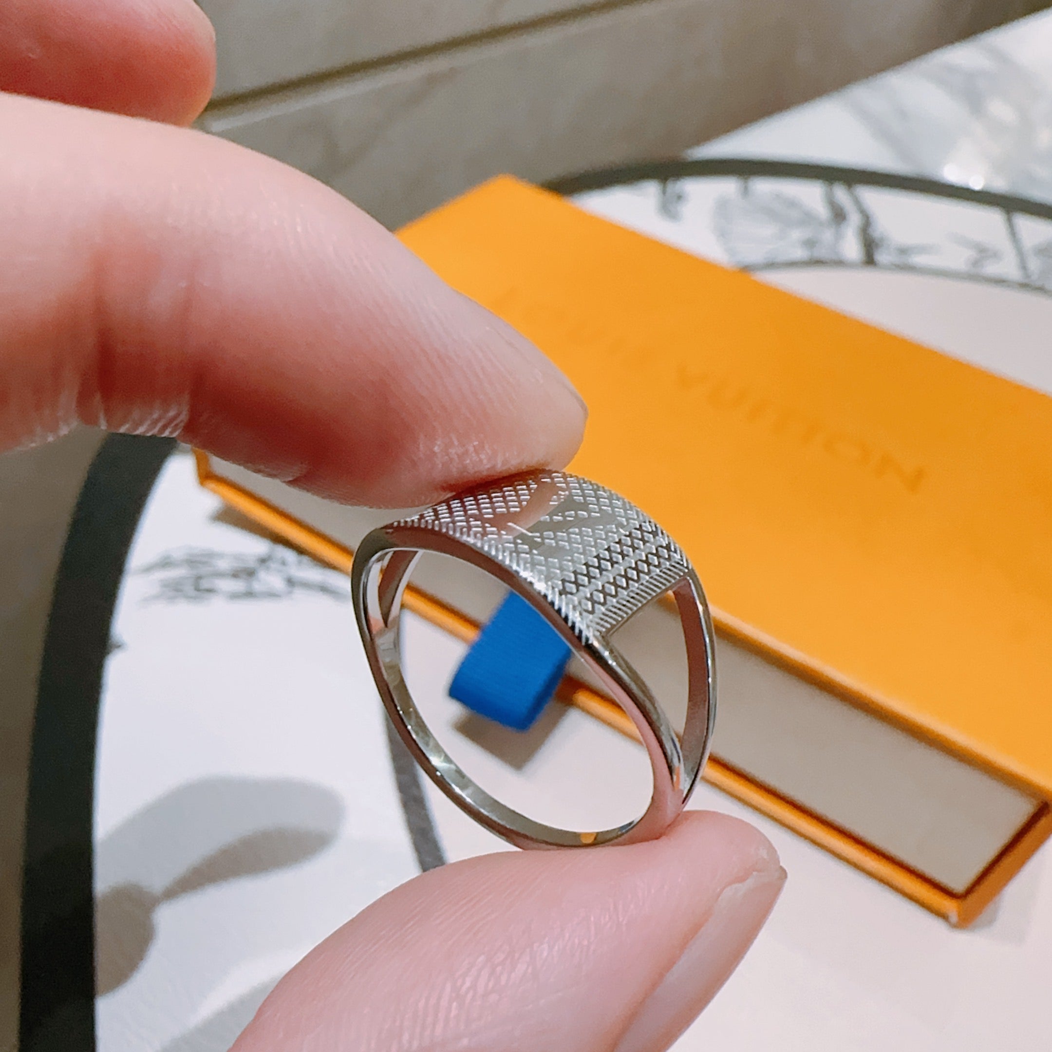 LuxluxHouse Best Quality Accessories Ring Ring Van Cleef & Arpels Necklace Ring Louis Vuitton