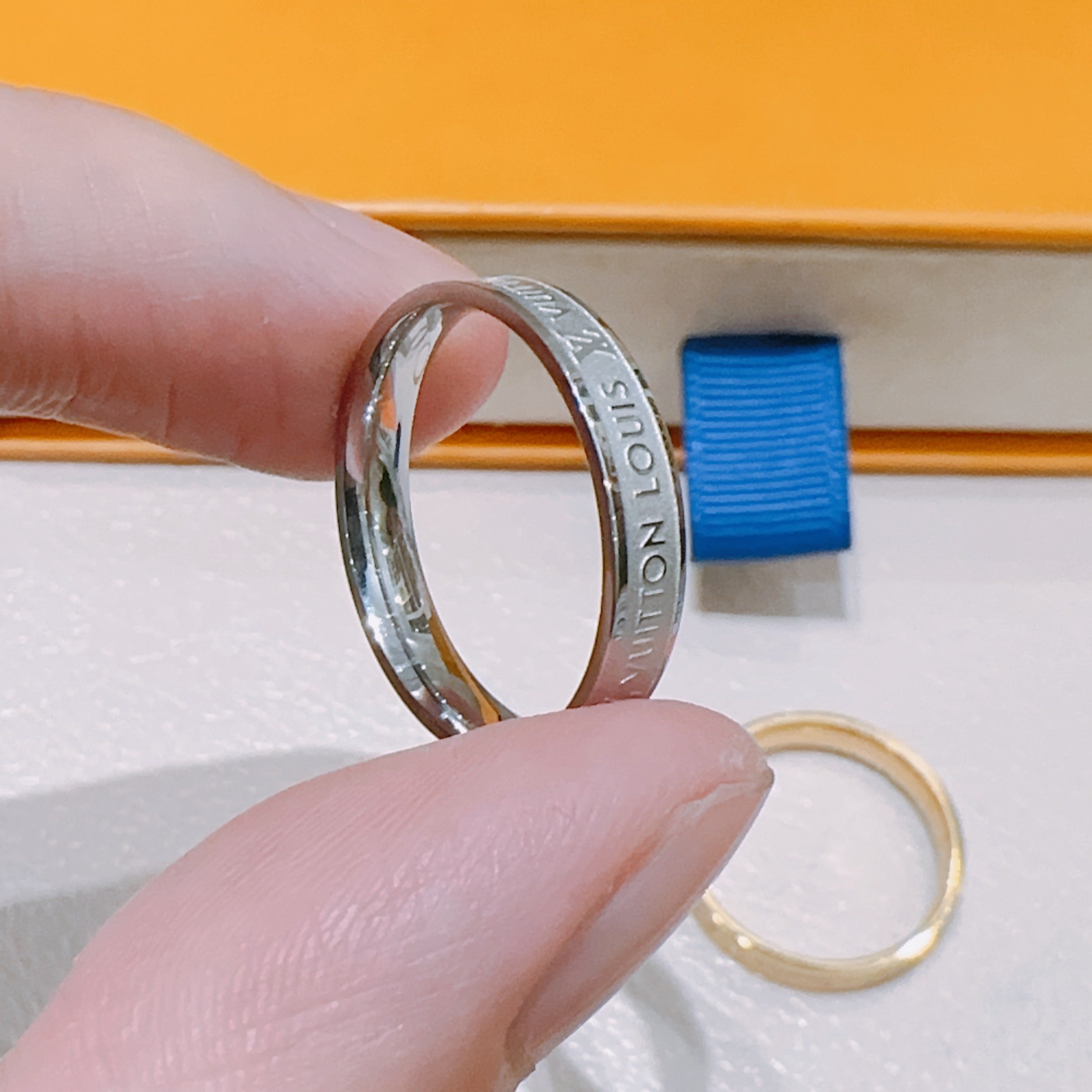 LuxluxHouse Best Quality Accessories Ring Ring Van Cleef & Arpels Necklace Ring Louis Vuitton