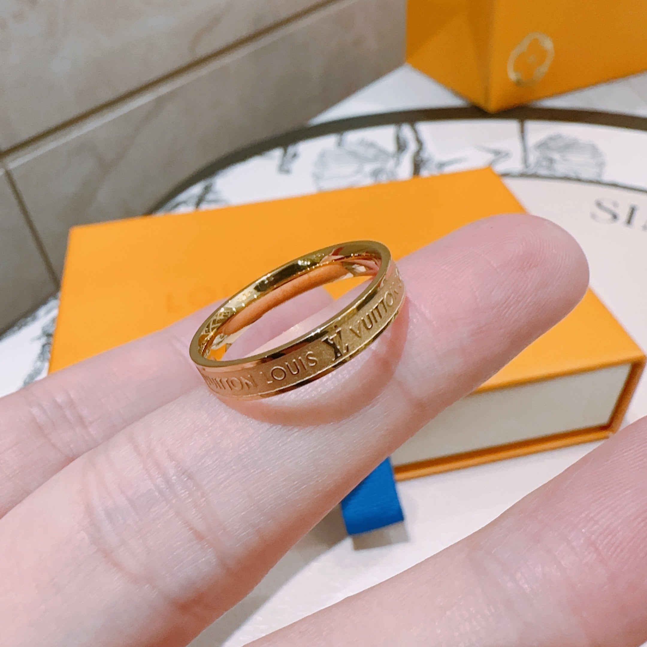 LuxluxHouse Best Quality Accessories Ring Ring Van Cleef & Arpels Necklace Ring Louis Vuitton
