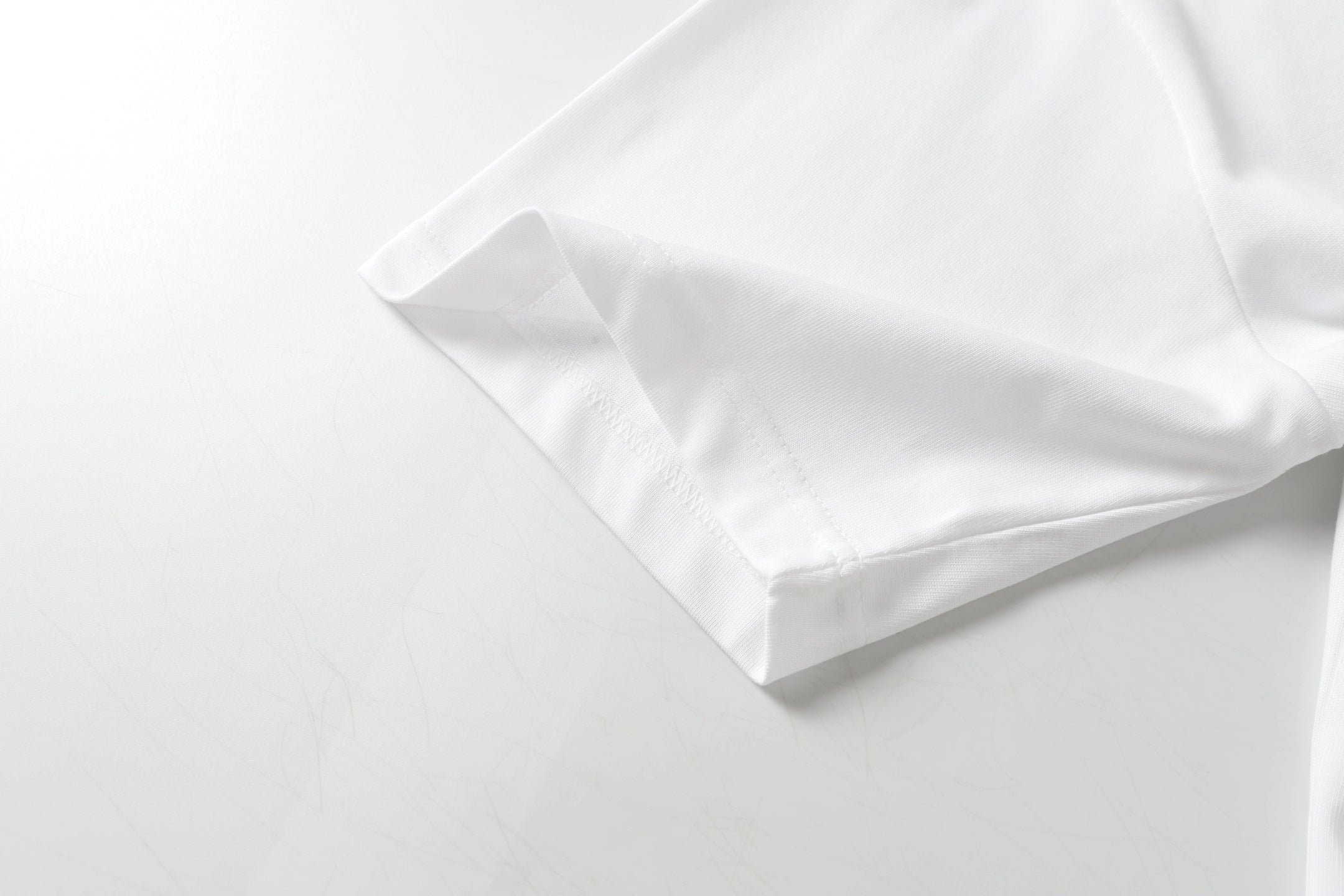 LuxluxHouse Best Quality Clothes Miu Miu T-shirt