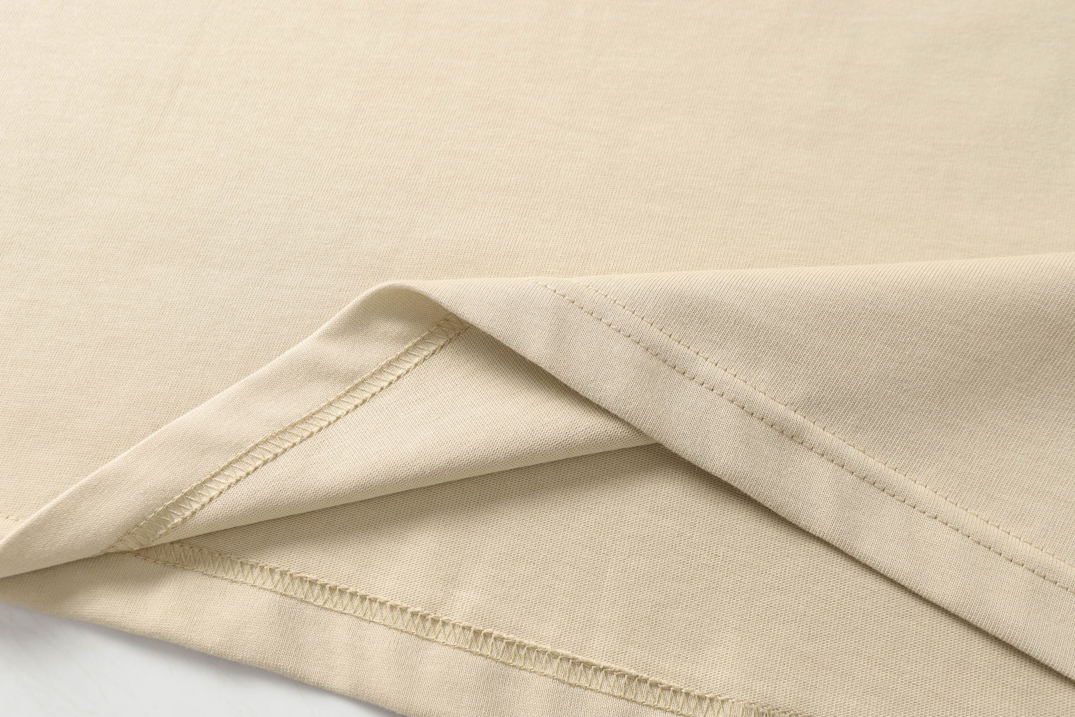 LuxluxHouse Best Quality Clothes Miu Miu T-shirt