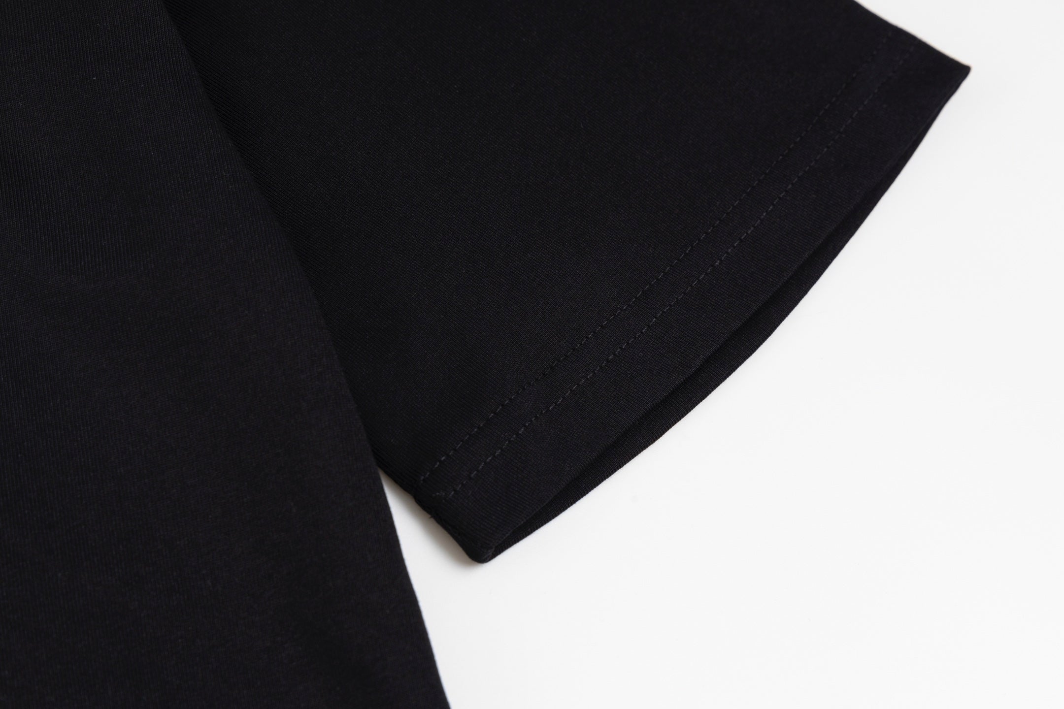 LuxluxHouse Best Quality Clothes T-shirt Arcteryx