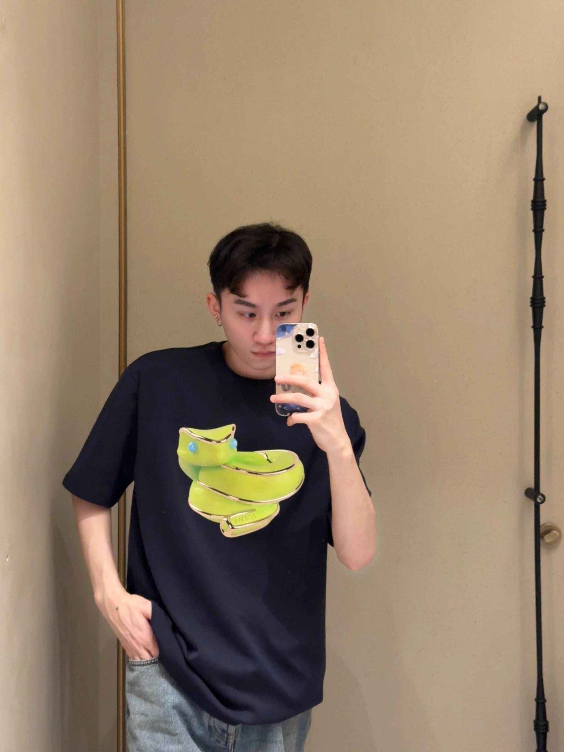 LuxluxHouse Best Quality Clothes T-shirt Loewe