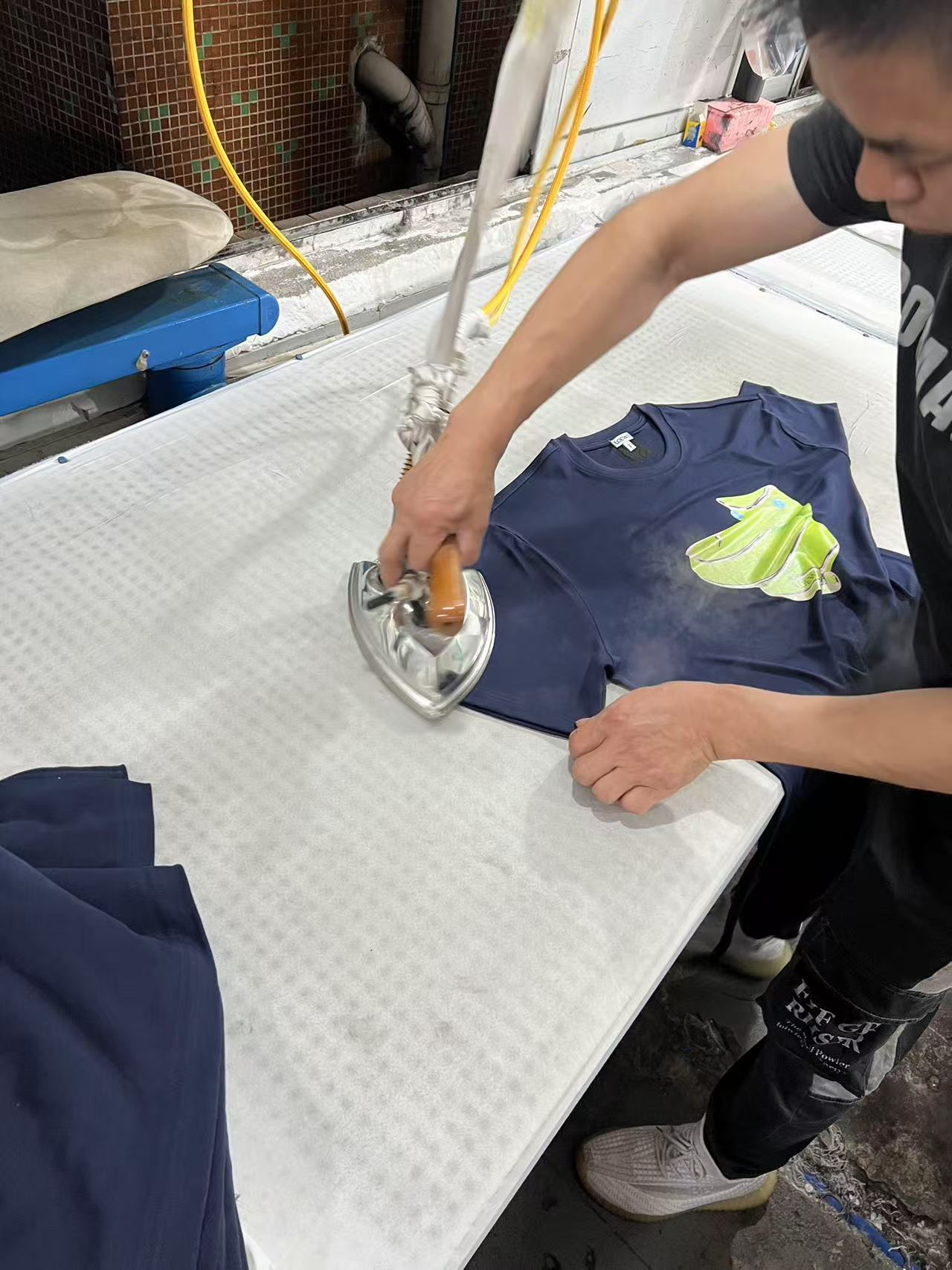 LuxluxHouse Best Quality Clothes T-shirt Loewe