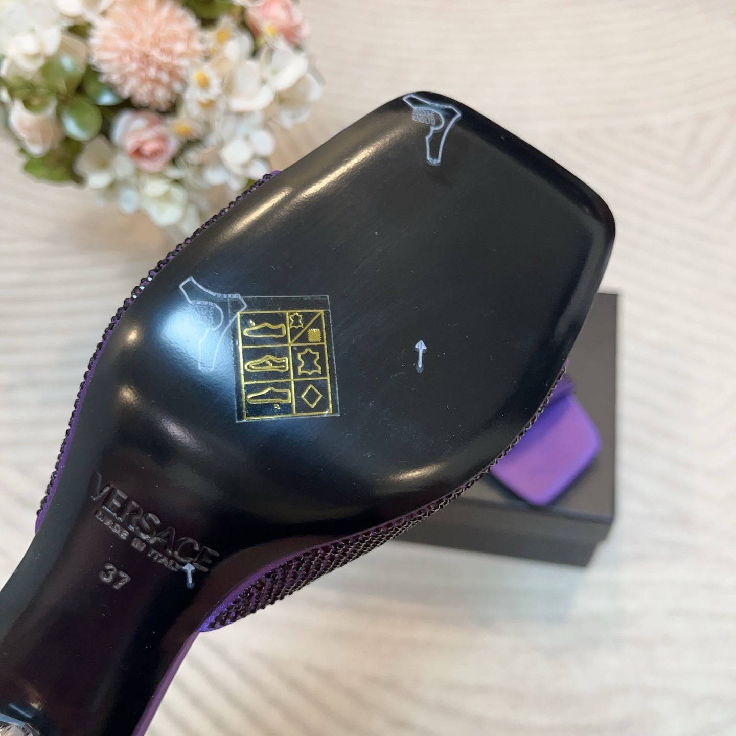 LuxluxHouse Best Quality Versace Women Shoes