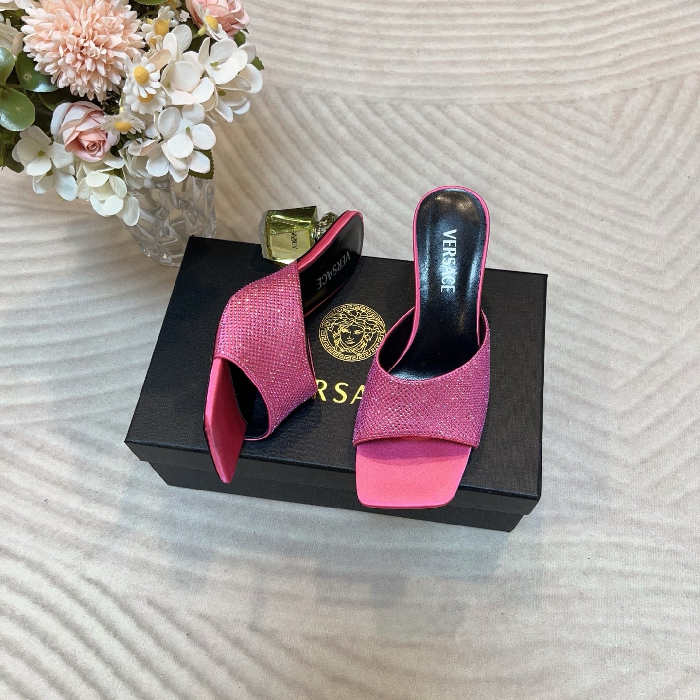 LuxluxHouse Best Quality Versace Women Shoes