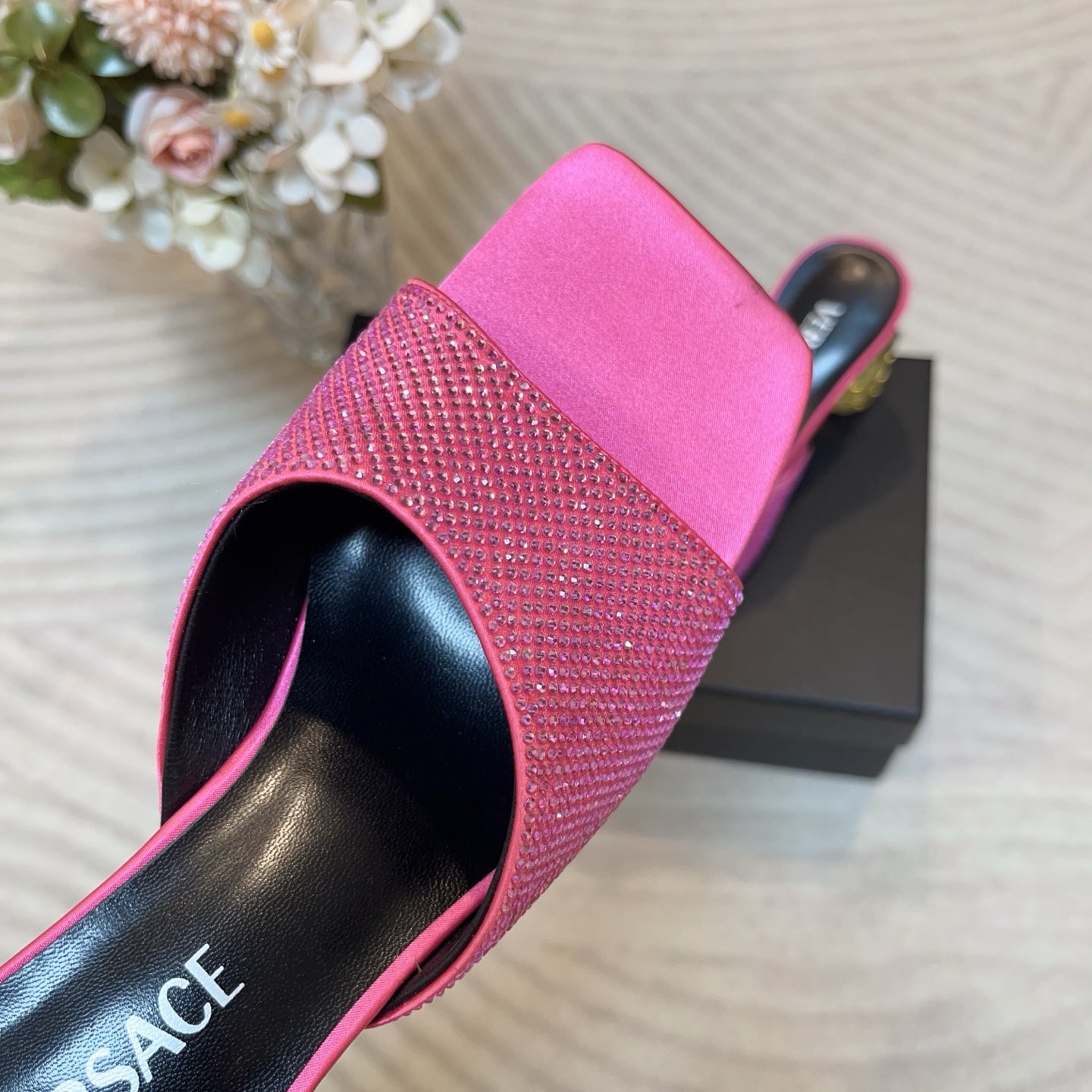 LuxluxHouse Best Quality Versace Women Shoes