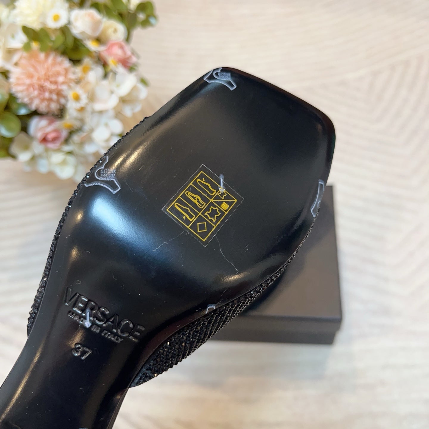 LuxluxHouse Best Quality Versace Women Shoes