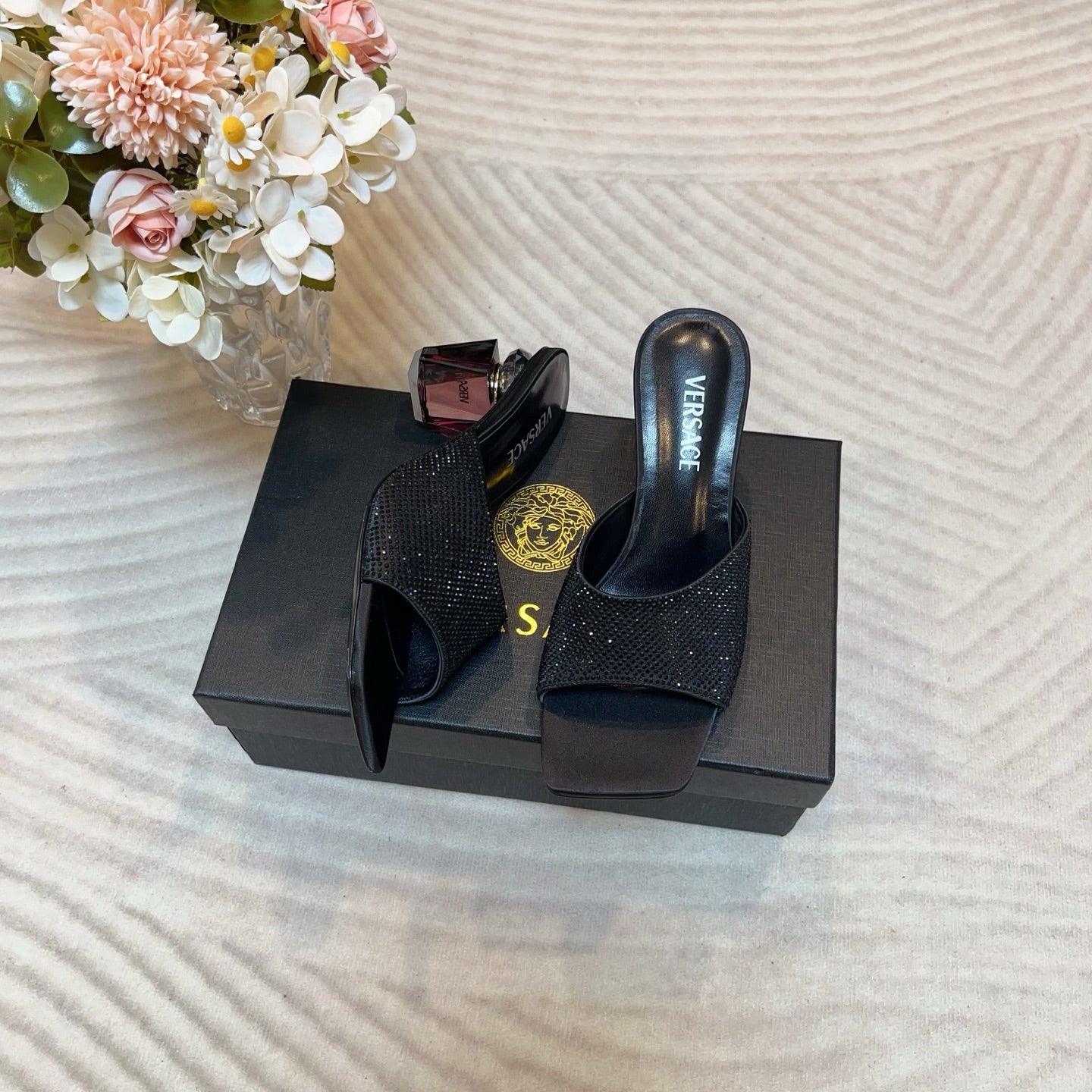 LuxluxHouse Best Quality Versace Women Shoes