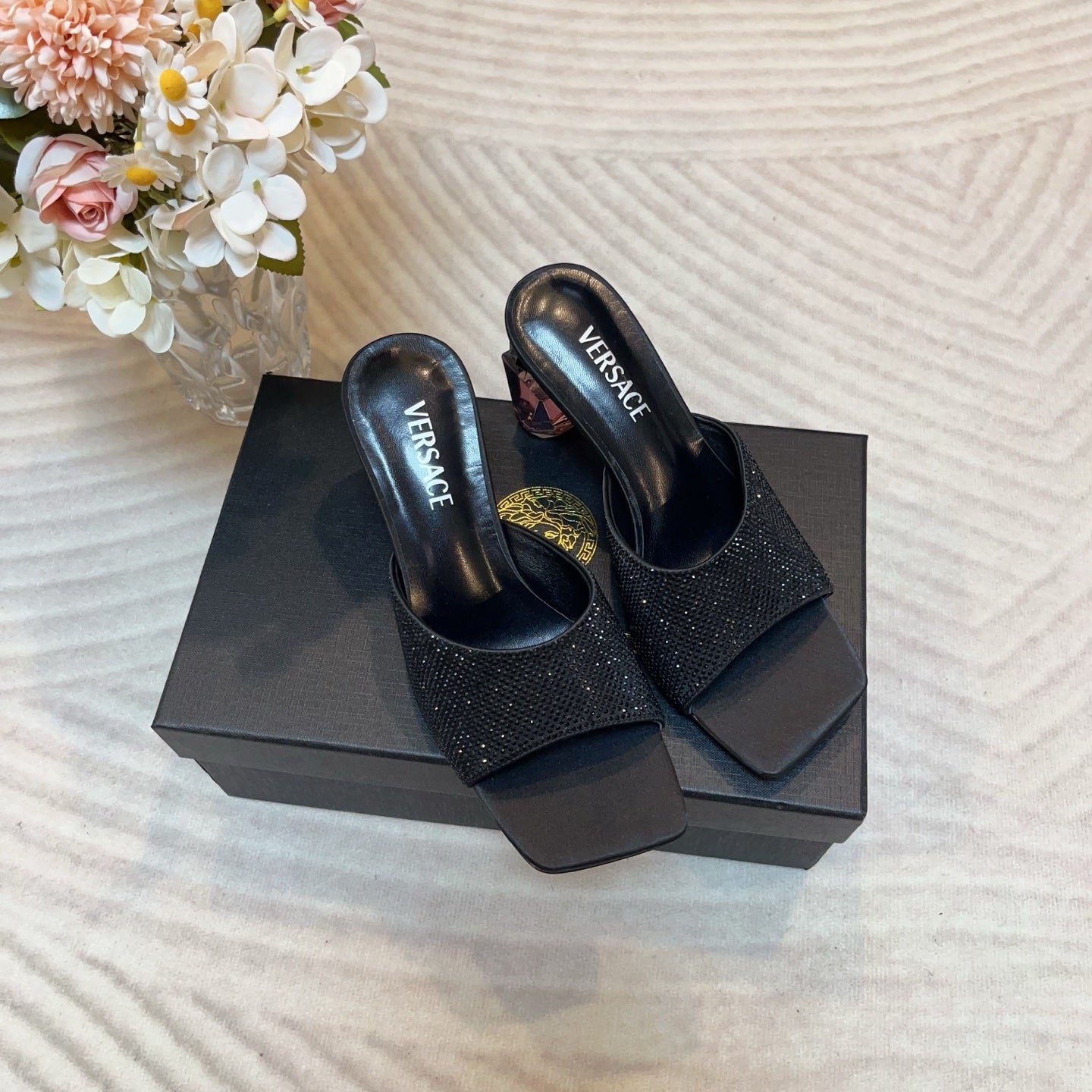 LuxluxHouse Best Quality Versace Women Shoes