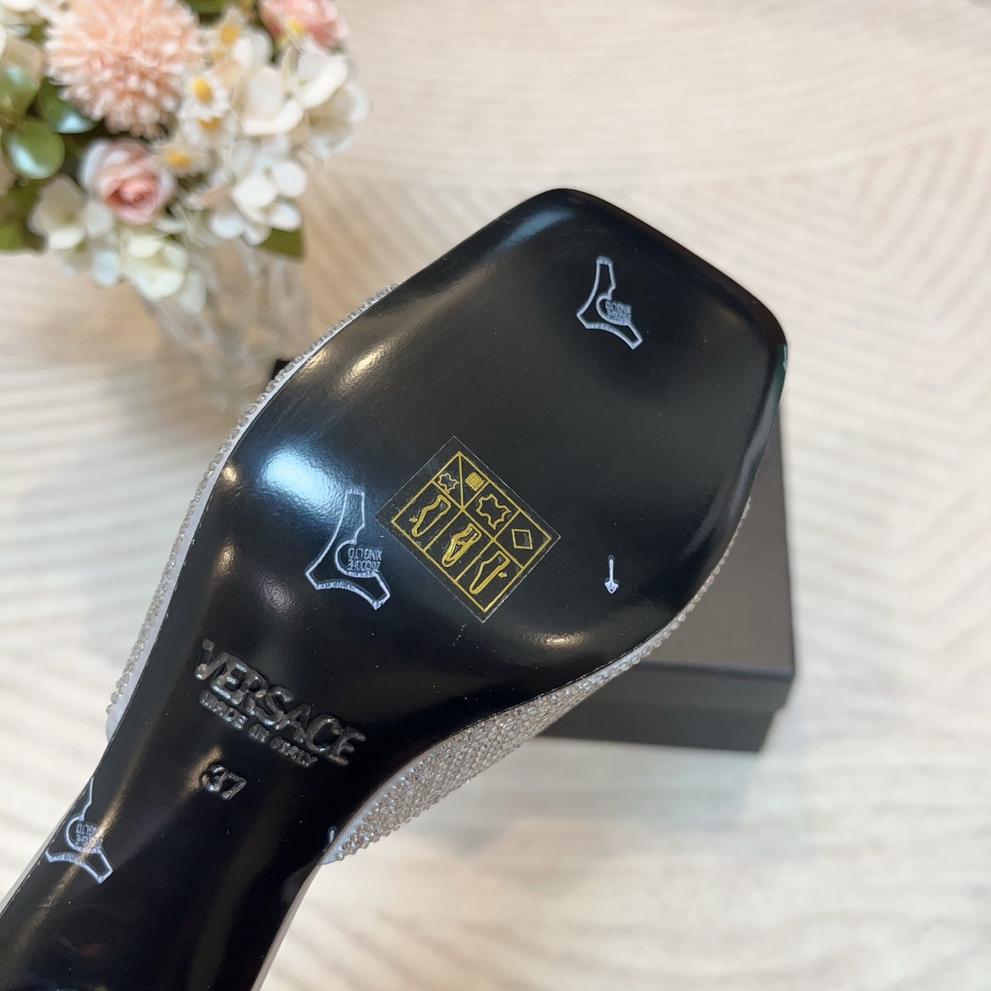 LuxluxHouse Best Quality Versace Women Shoes