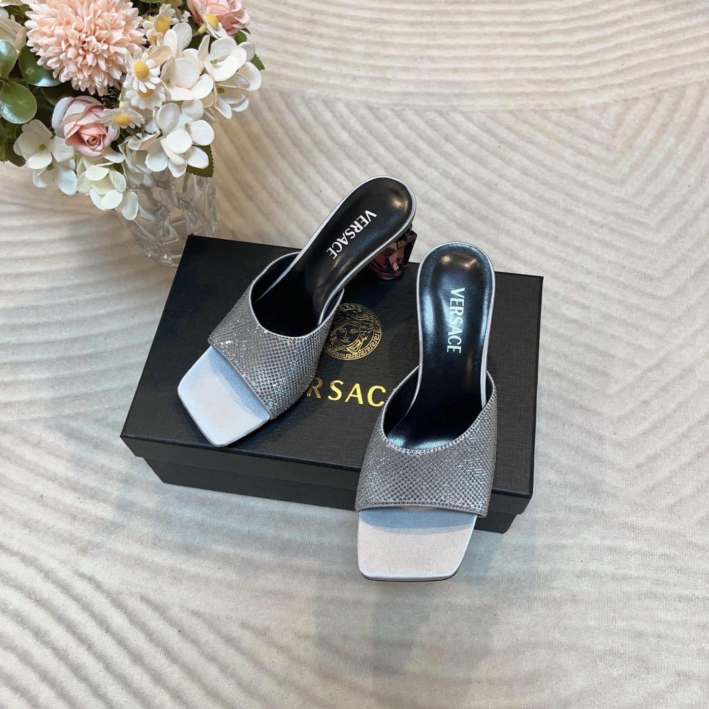 LuxluxHouse Best Quality Versace Women Shoes