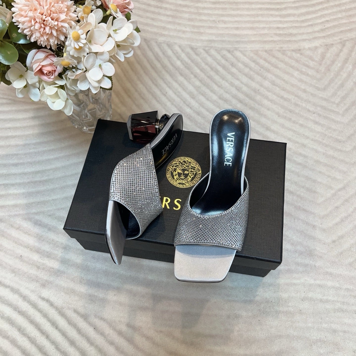 LuxluxHouse Best Quality Versace Women Shoes
