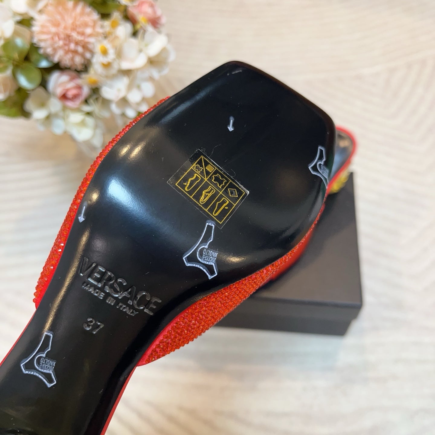 LuxluxHouse Best Quality Versace Women Shoes