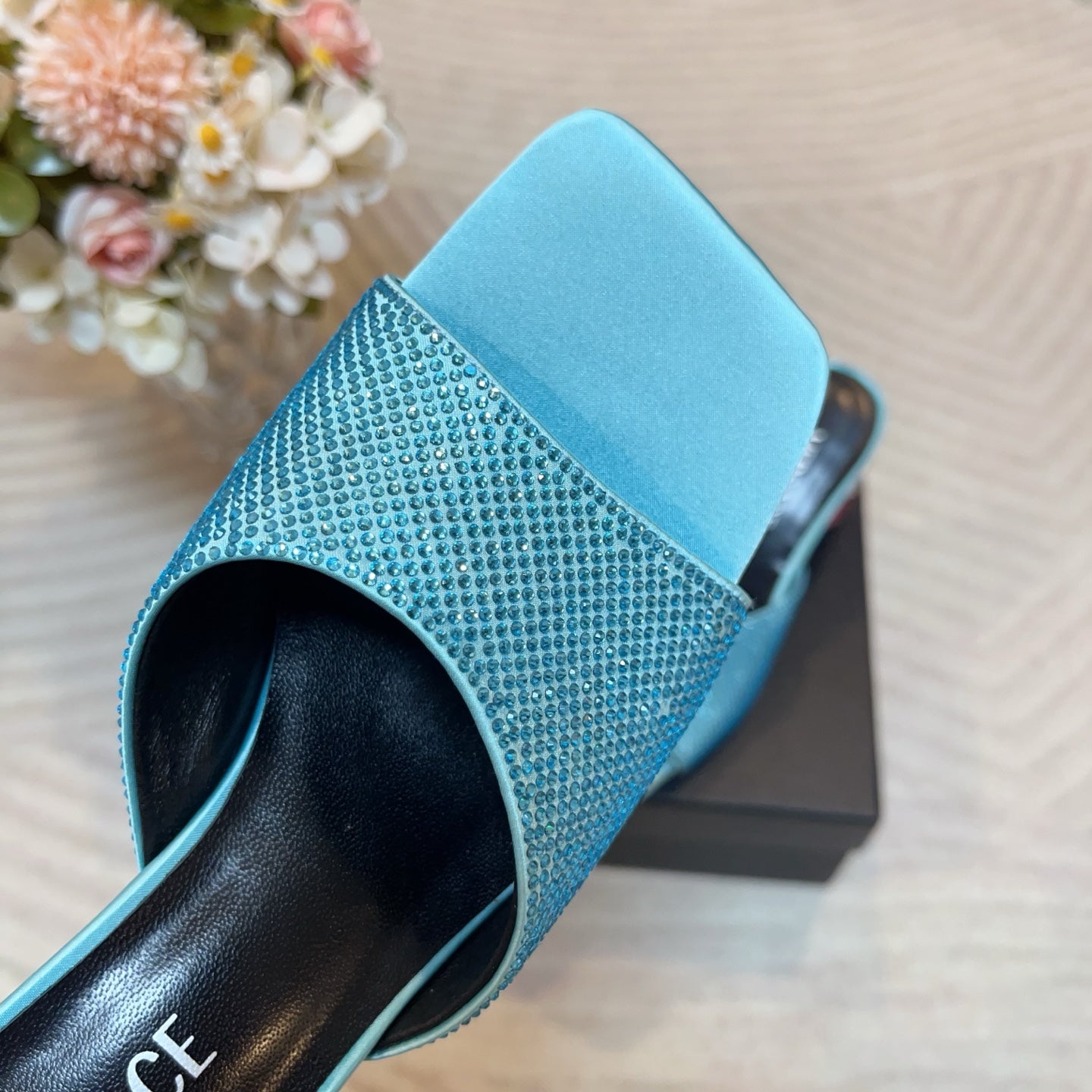 LuxluxHouse Best Quality Versace Women Shoes