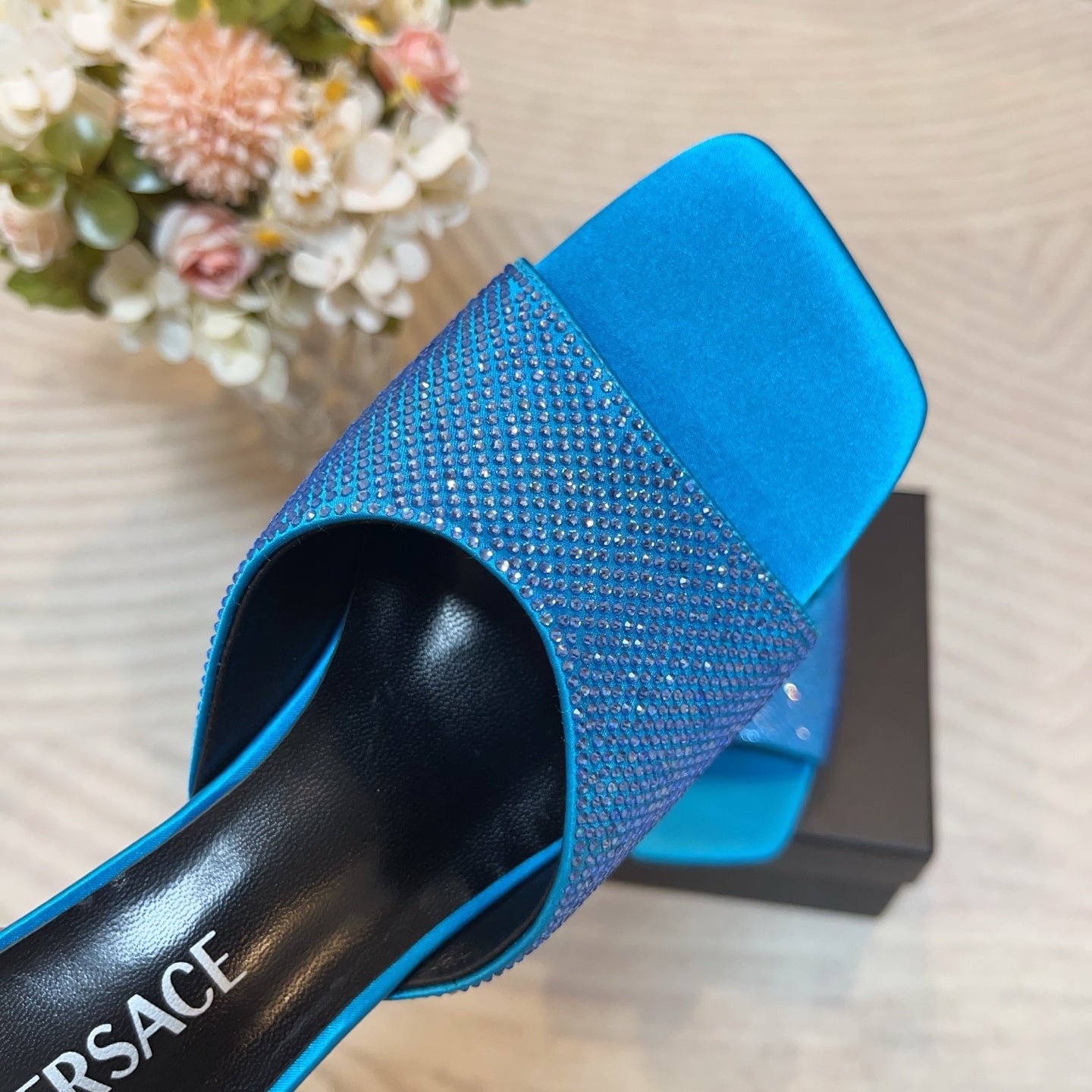 LuxluxHouse Best Quality Versace Women Shoes