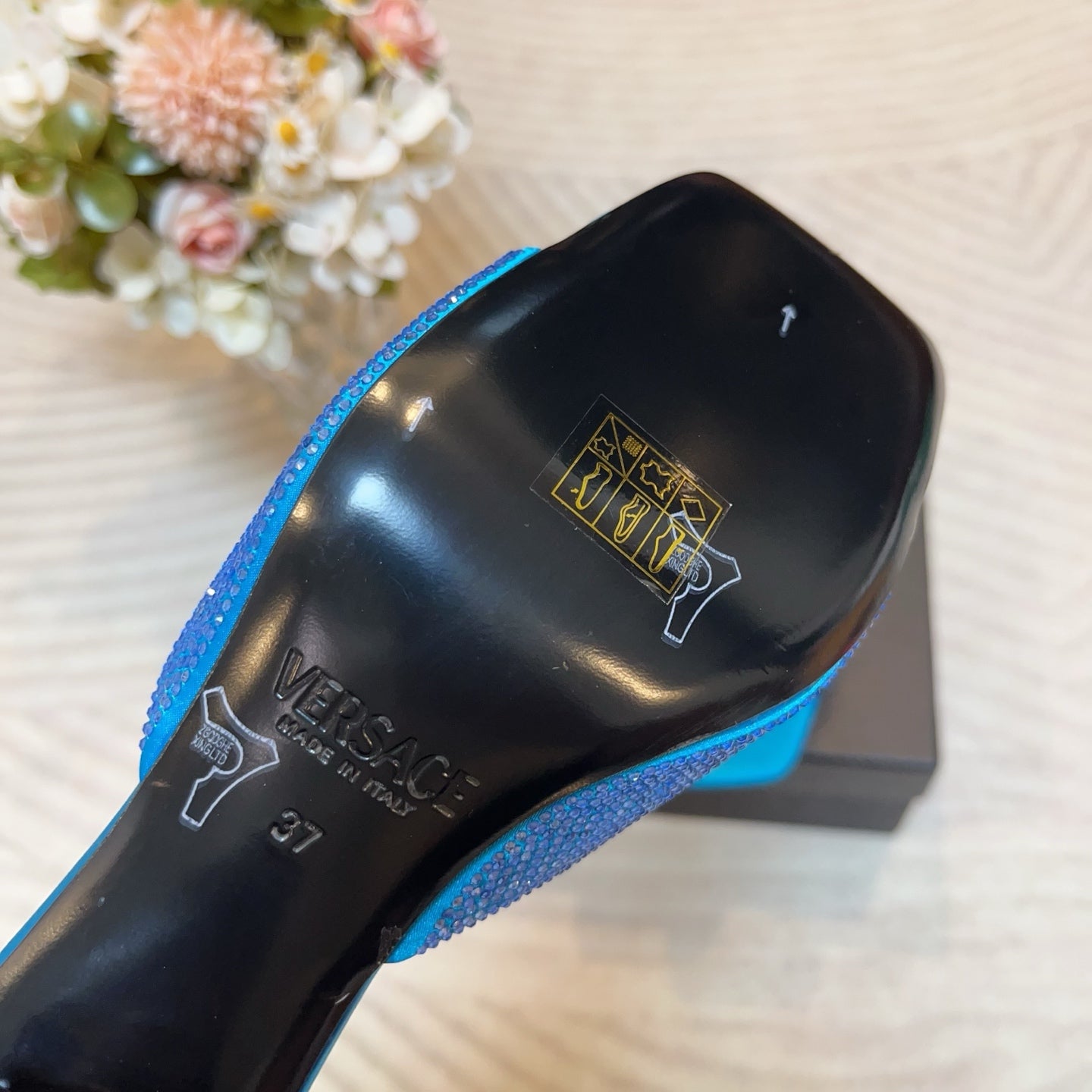 LuxluxHouse Best Quality Versace Women Shoes