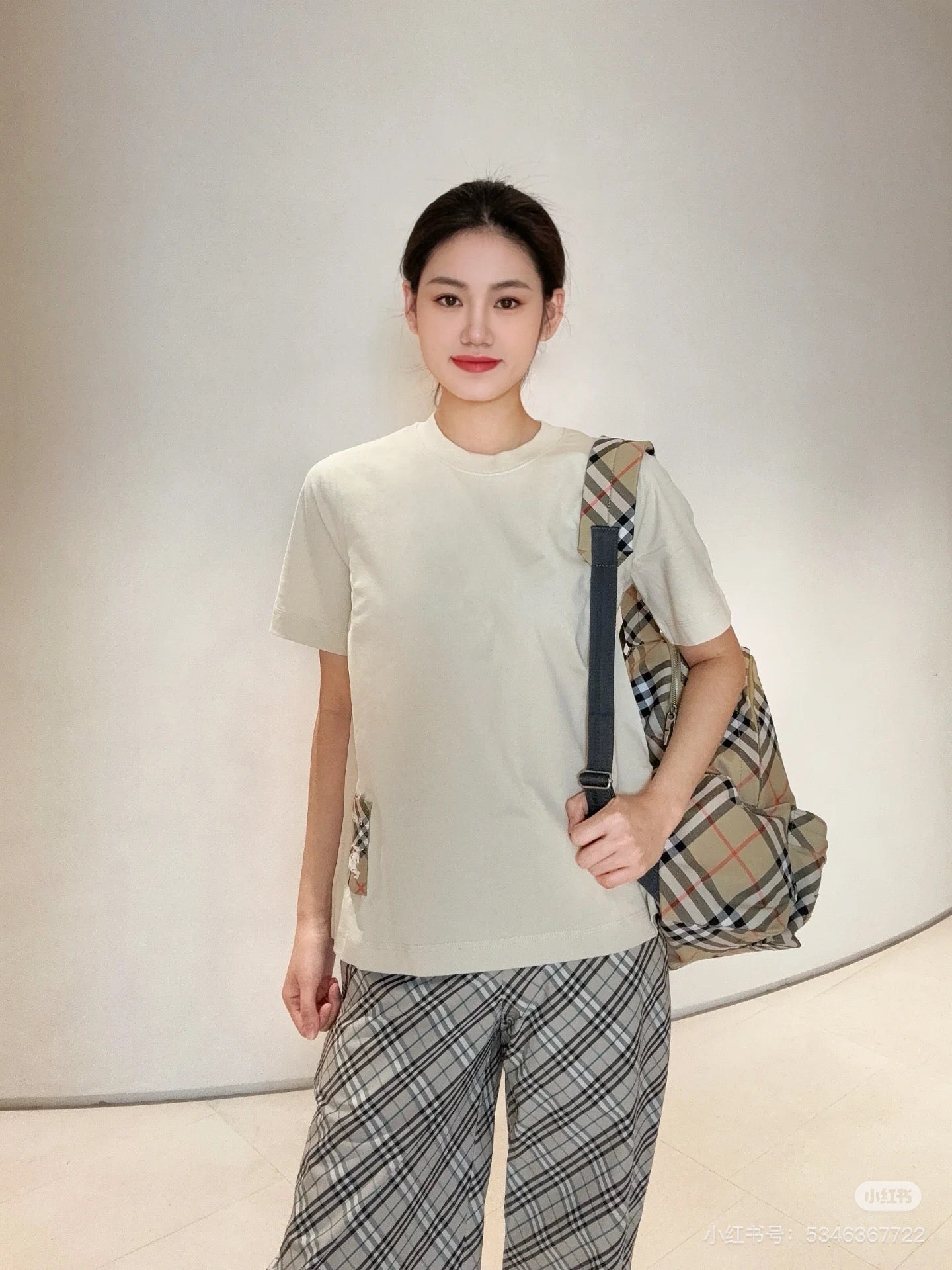 LuxluxHouse Best Quality Clothes Burberry T-shirt
