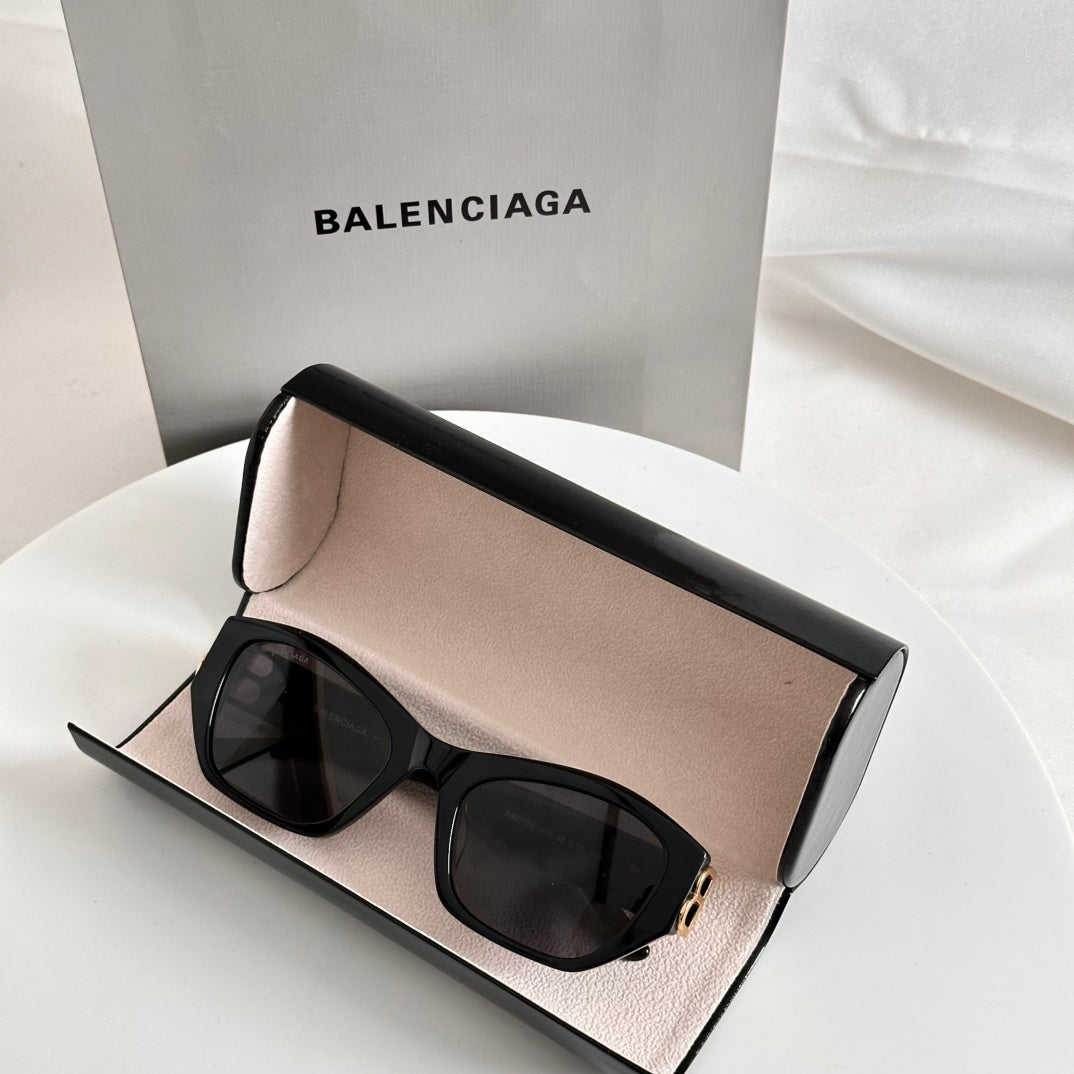 LuxluxHouse Best Quality Glasses Balenciaga