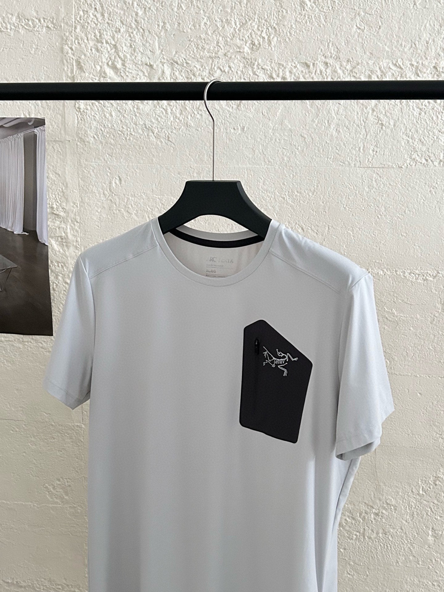 LuxluxHouse Best Quality Clothes T-shirt Arcteryx