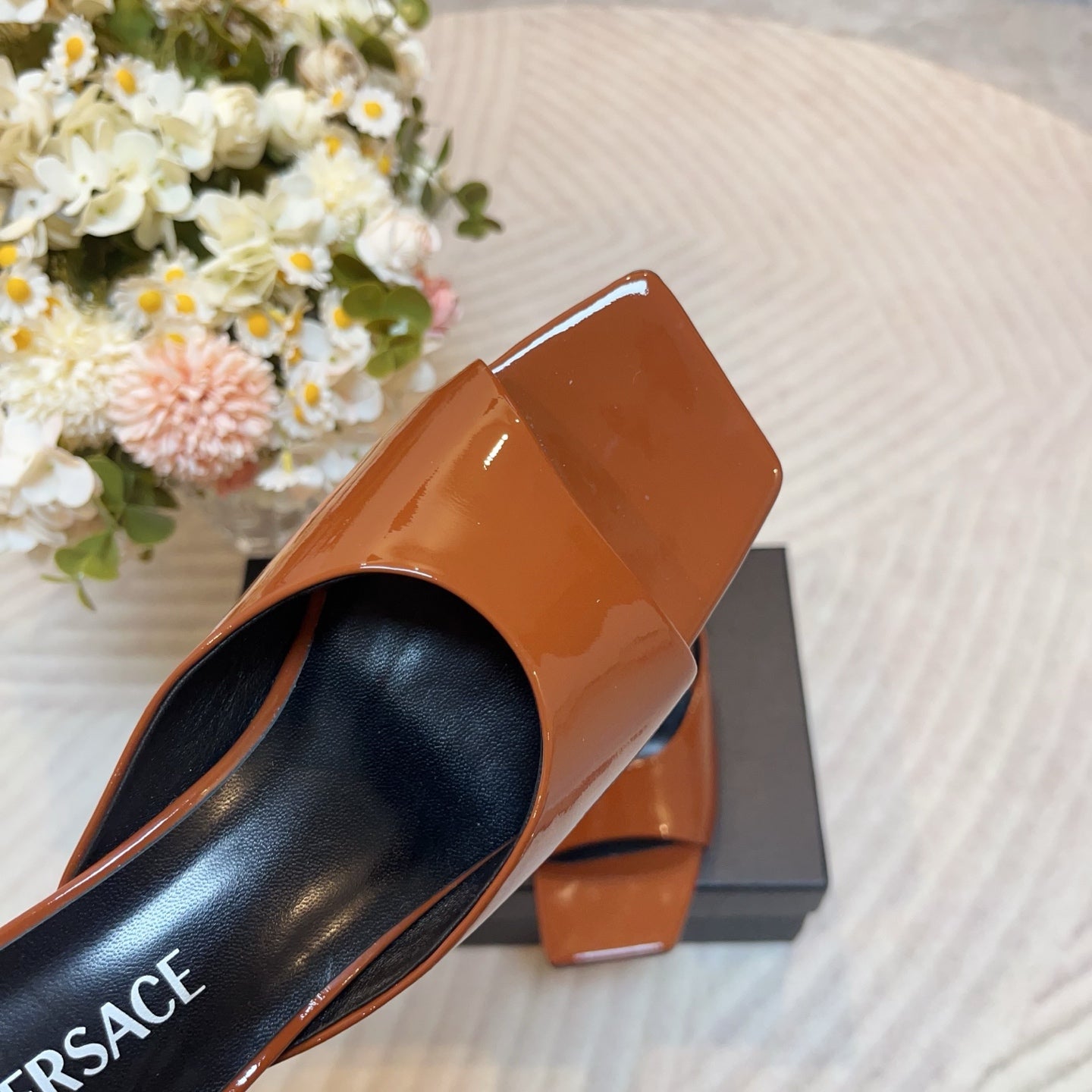 LuxluxHouse Best Quality Versace Women Shoes