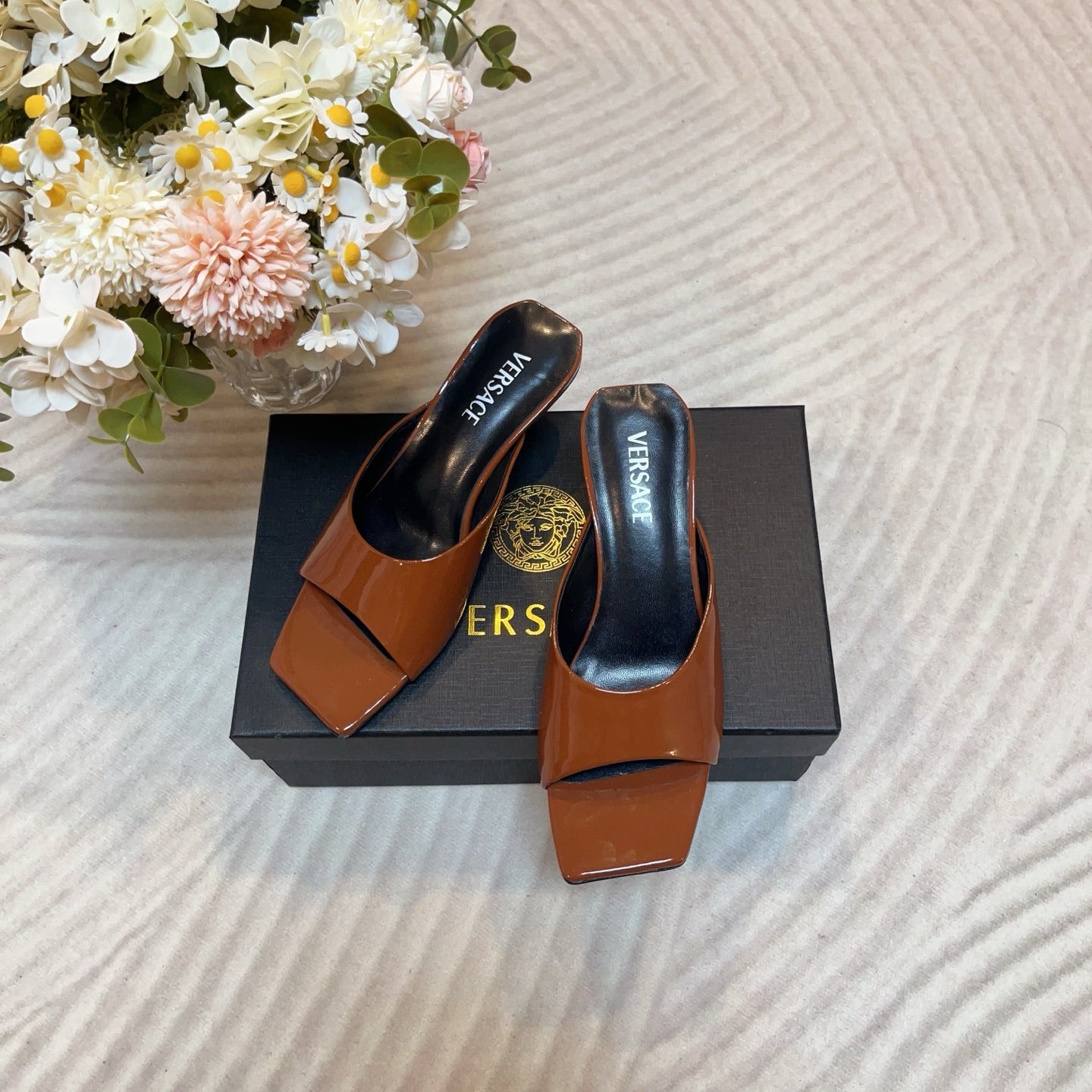 LuxluxHouse Best Quality Versace Women Shoes