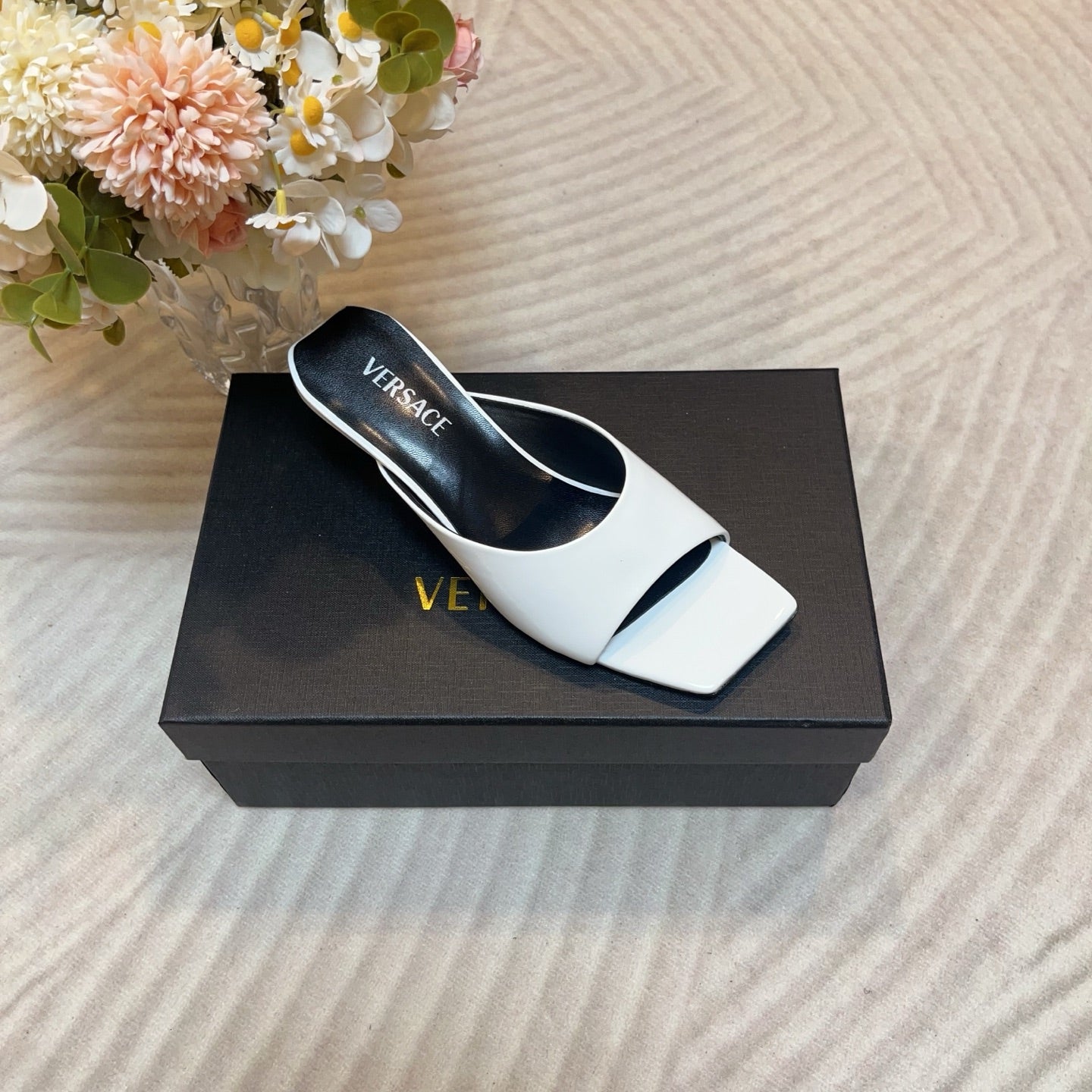 LuxluxHouse Best Quality Versace Women Shoes